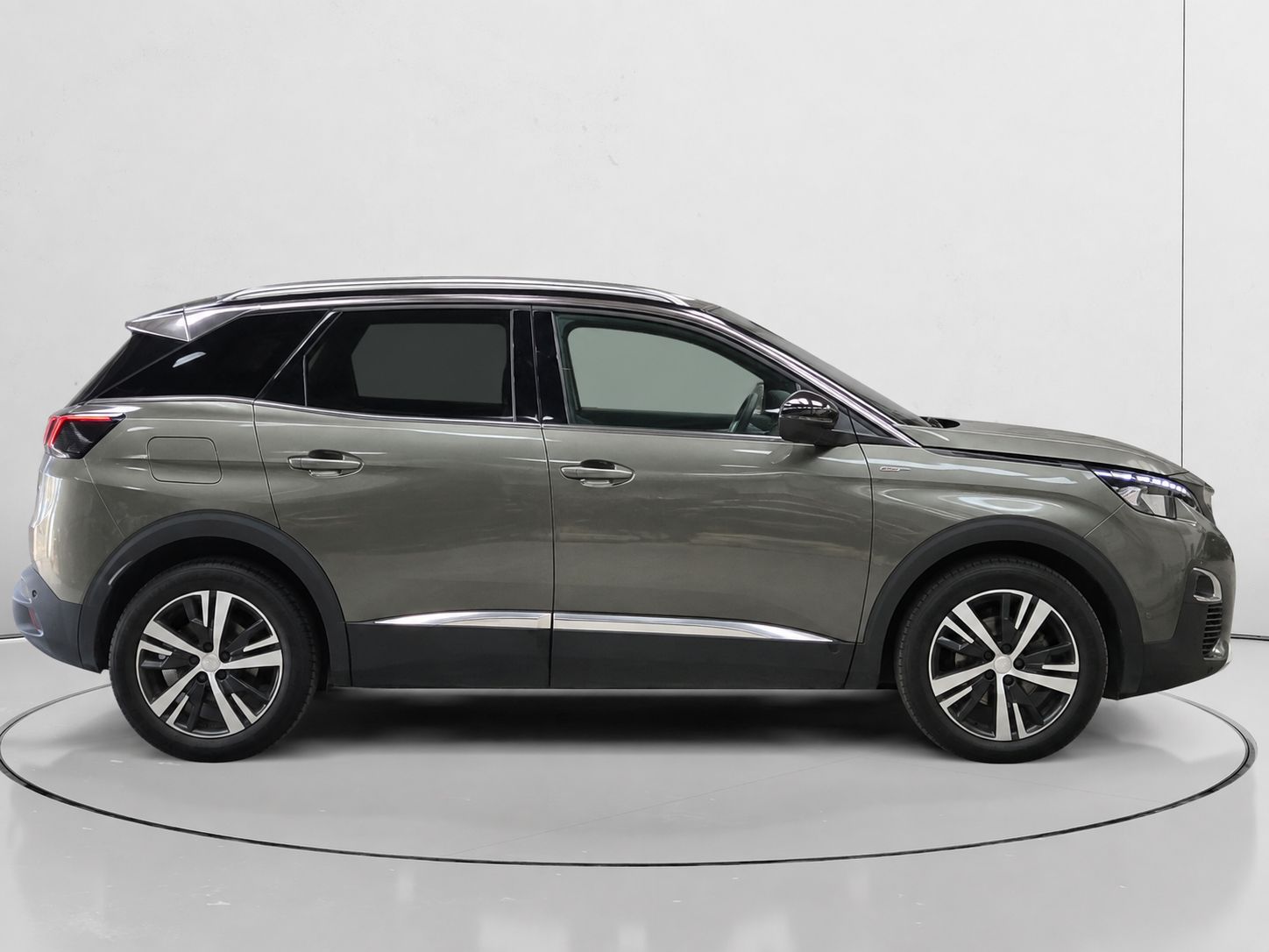Peugeot 3008 BlueHDi 130 GT Line - foto 2
