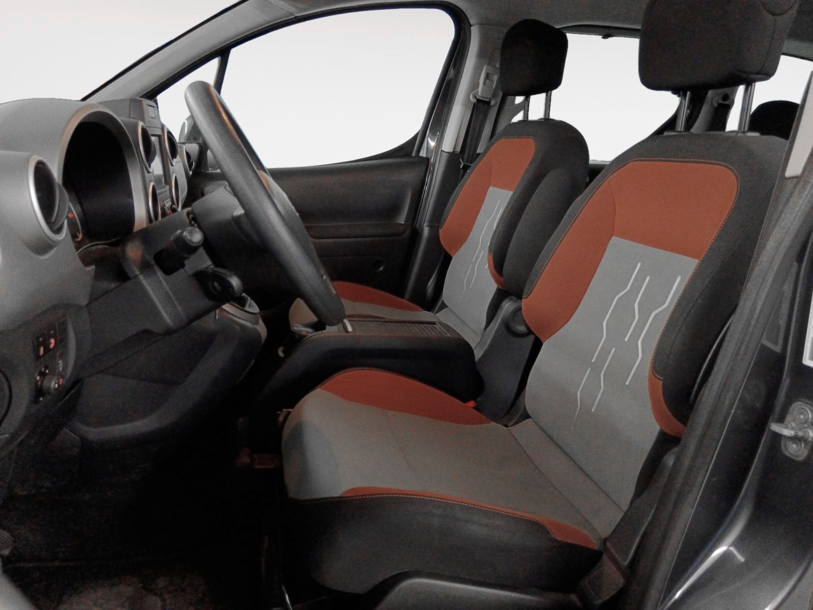 Peugeot Partner Combi BlueHDi 100 Style - foto 11