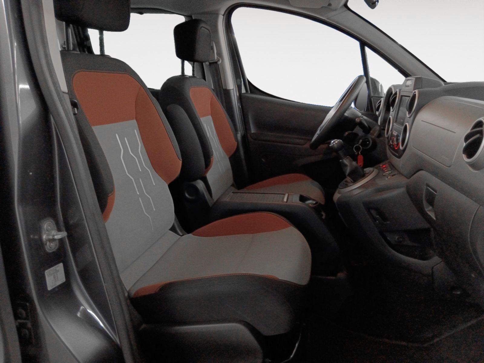 Peugeot Partner Combi BlueHDi 100 Style - foto 13