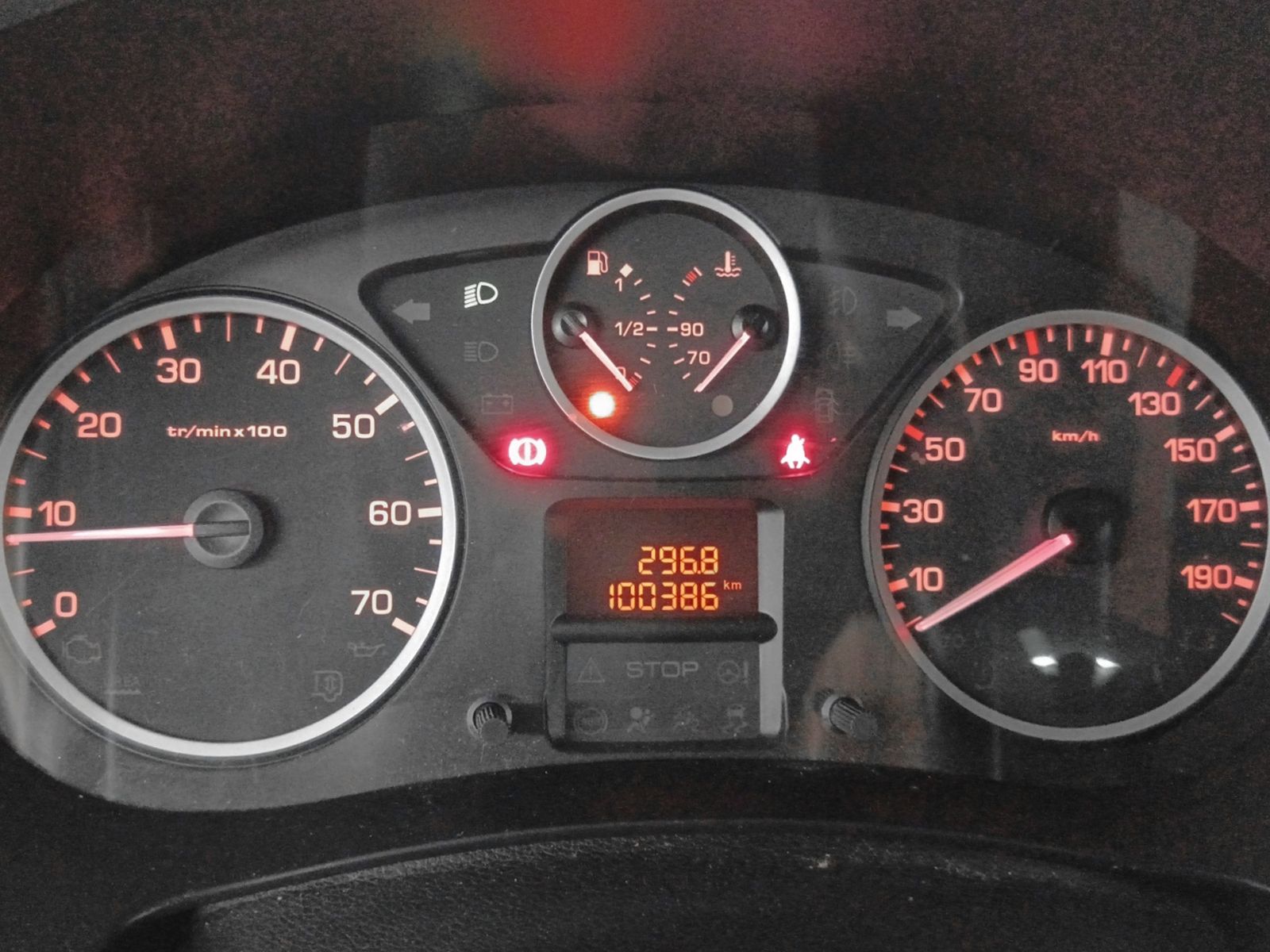 Peugeot Partner Combi BlueHDi 100 Style - foto 16