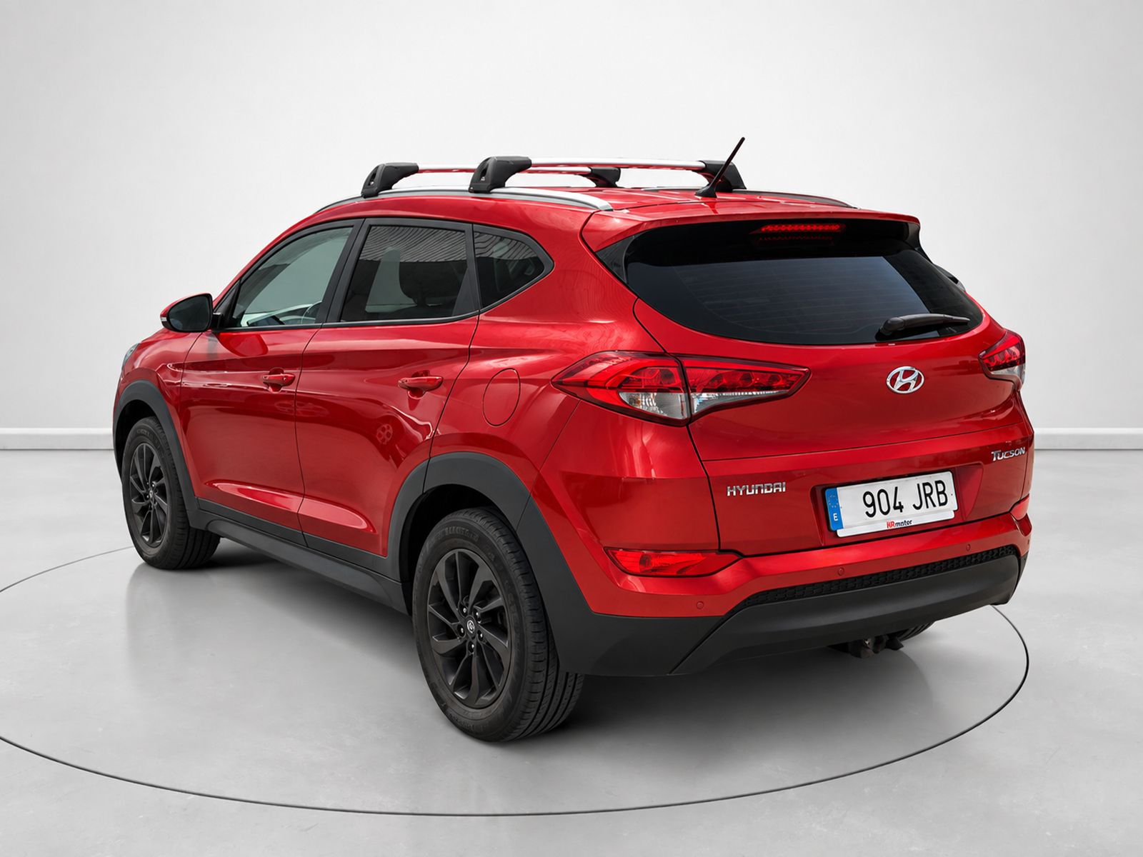 Hyundai Tucson 1.7 CRDi BlueDrive Klass 4x2 - foto 5