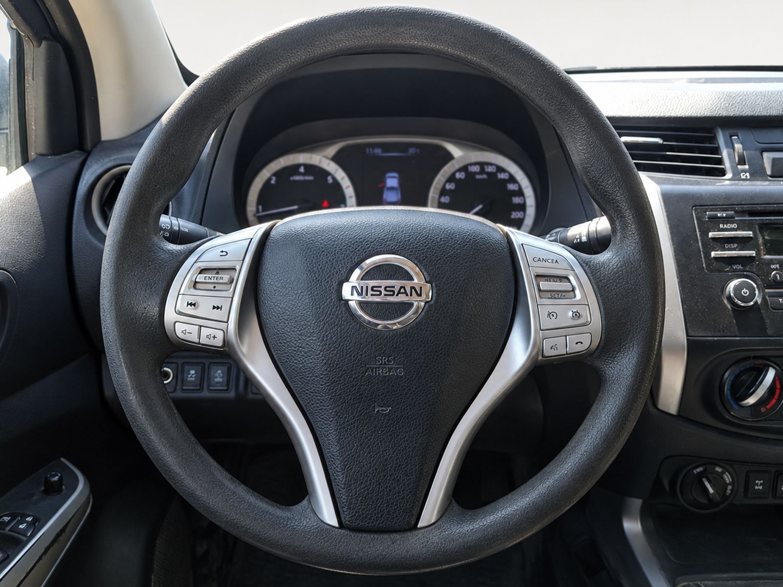 Nissan Navara PickUp 2.3 dCi Doble Cabina Visia - foto 7