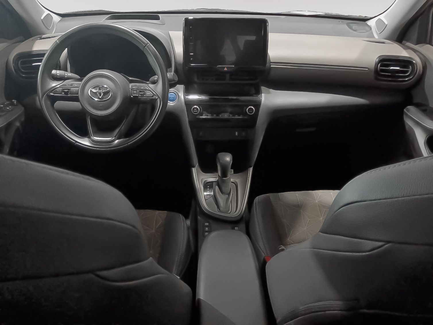 Toyota Yaris Cross 120H Business Plus - foto 8