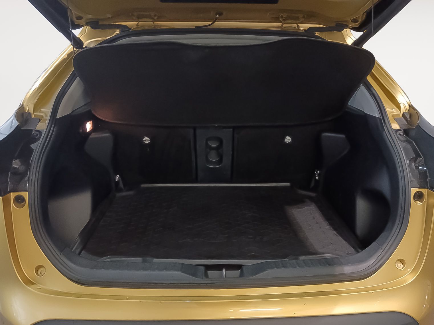 Toyota Yaris Cross 120H Business Plus - foto 13