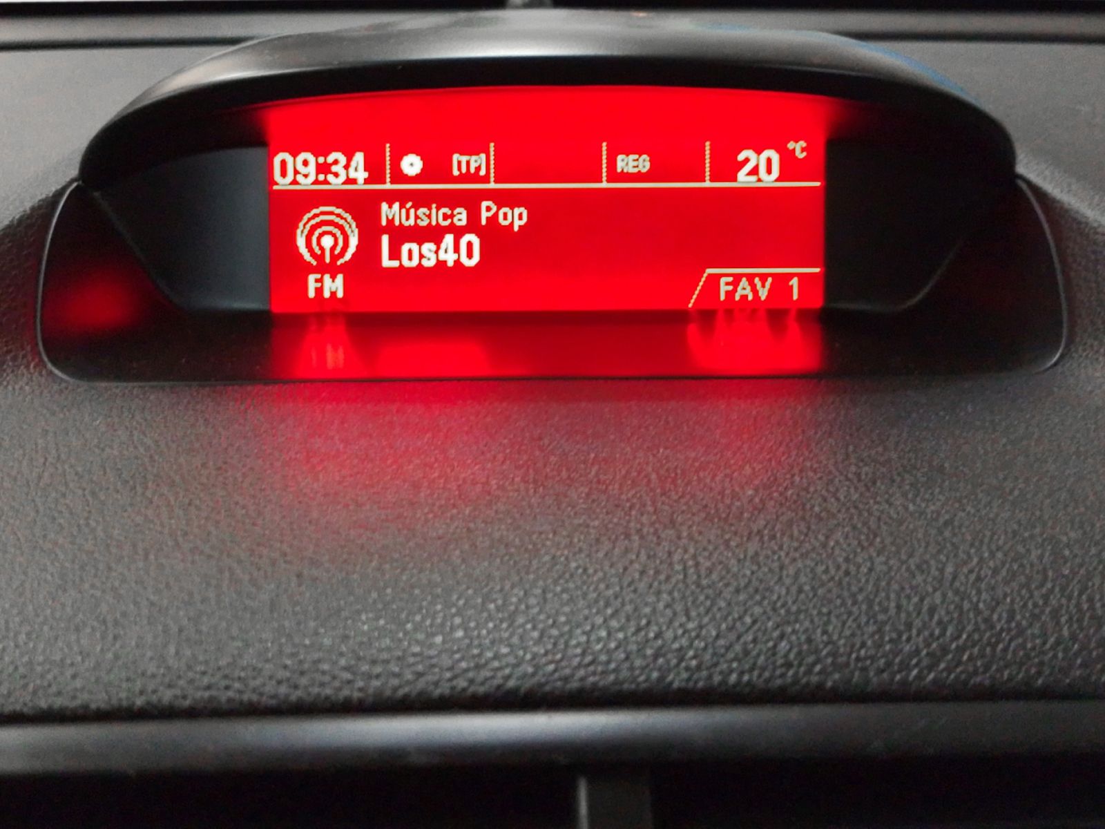 Opel Mokka 1.4 Turbo Selective 4x2 - foto 17