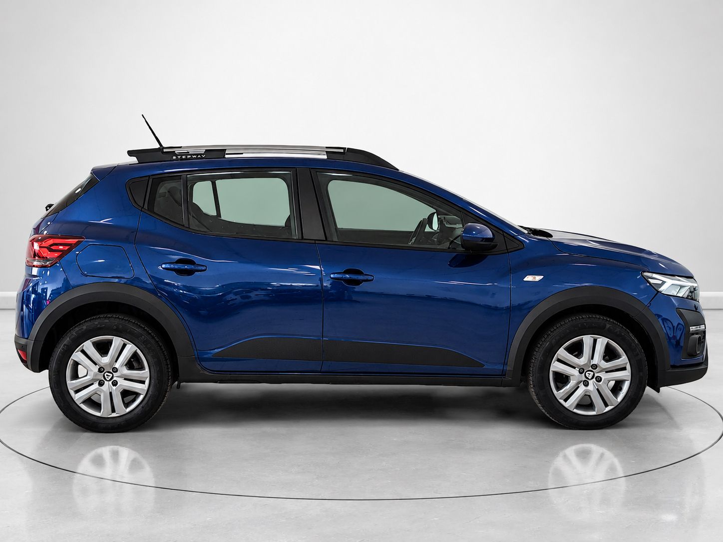 Dacia Sandero Stepway Comfort TCe - foto 2