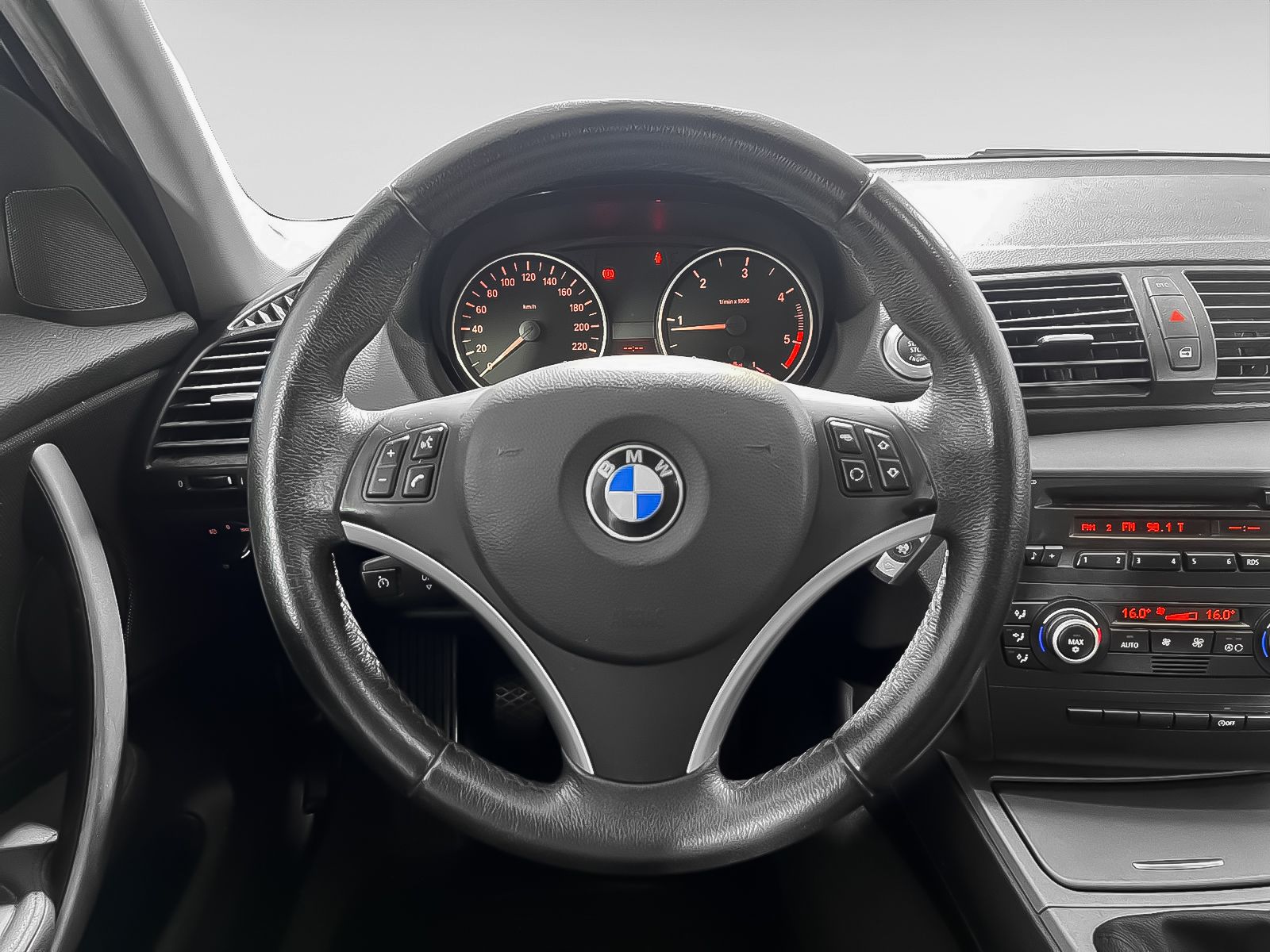 BMW Serie 1 118d - foto 9