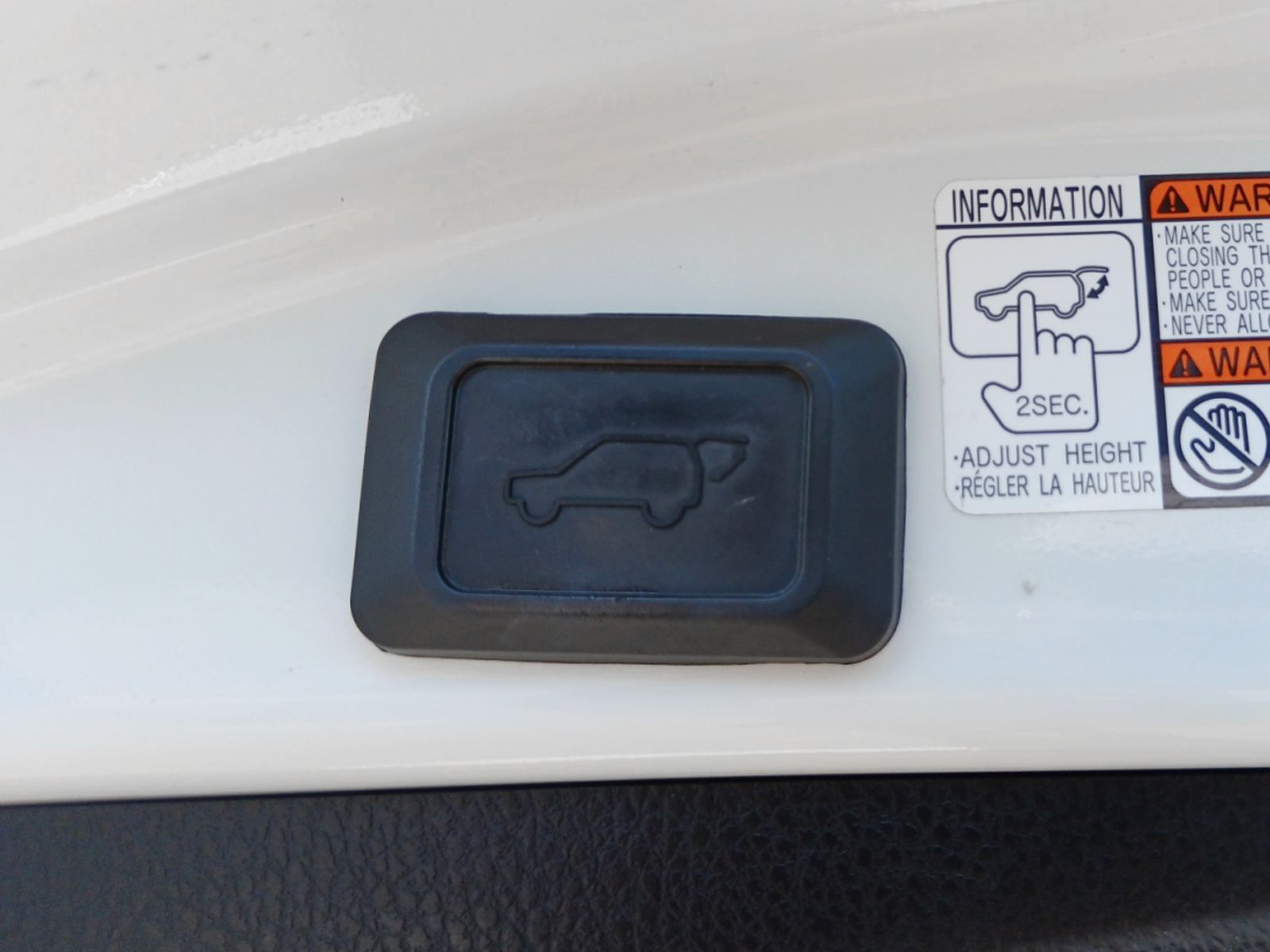 Toyota RAV4 2.5l hybrid Advance 2WD - foto 15