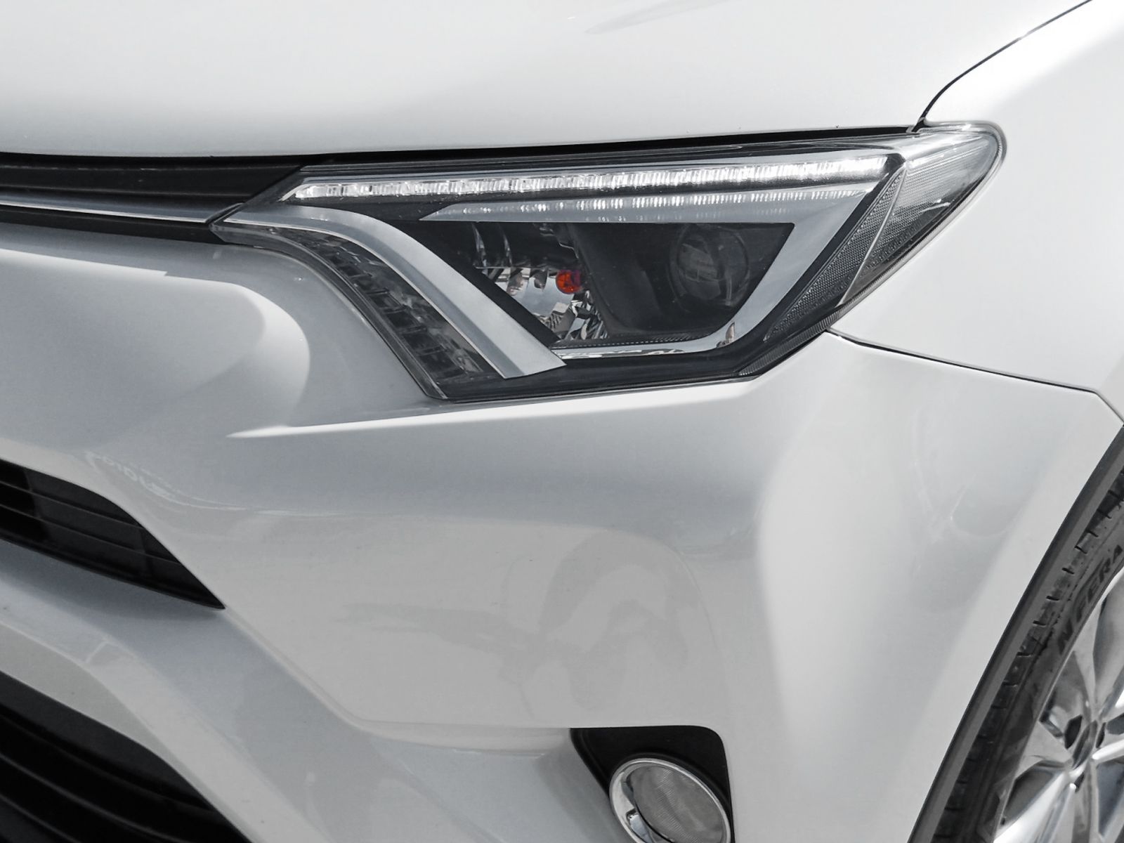 Toyota RAV4 2.5l hybrid Advance 2WD - foto 26