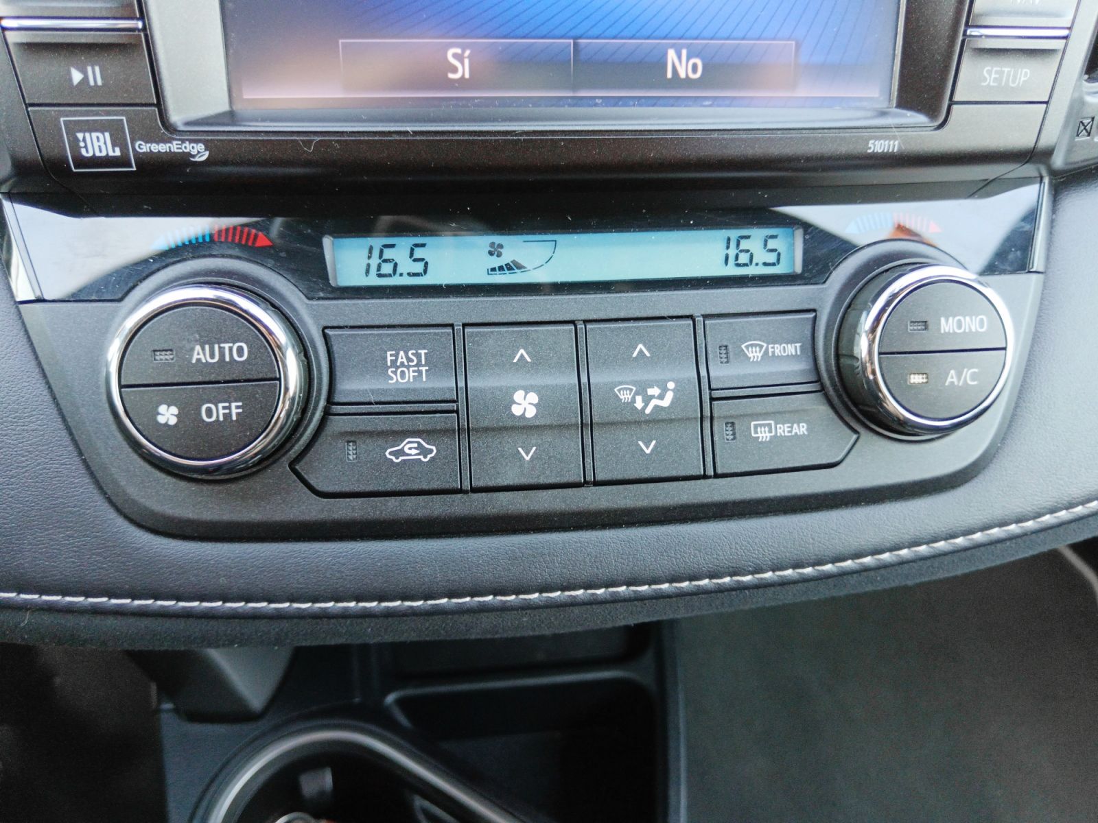 Toyota RAV4 2.5l hybrid Advance 2WD - foto 23