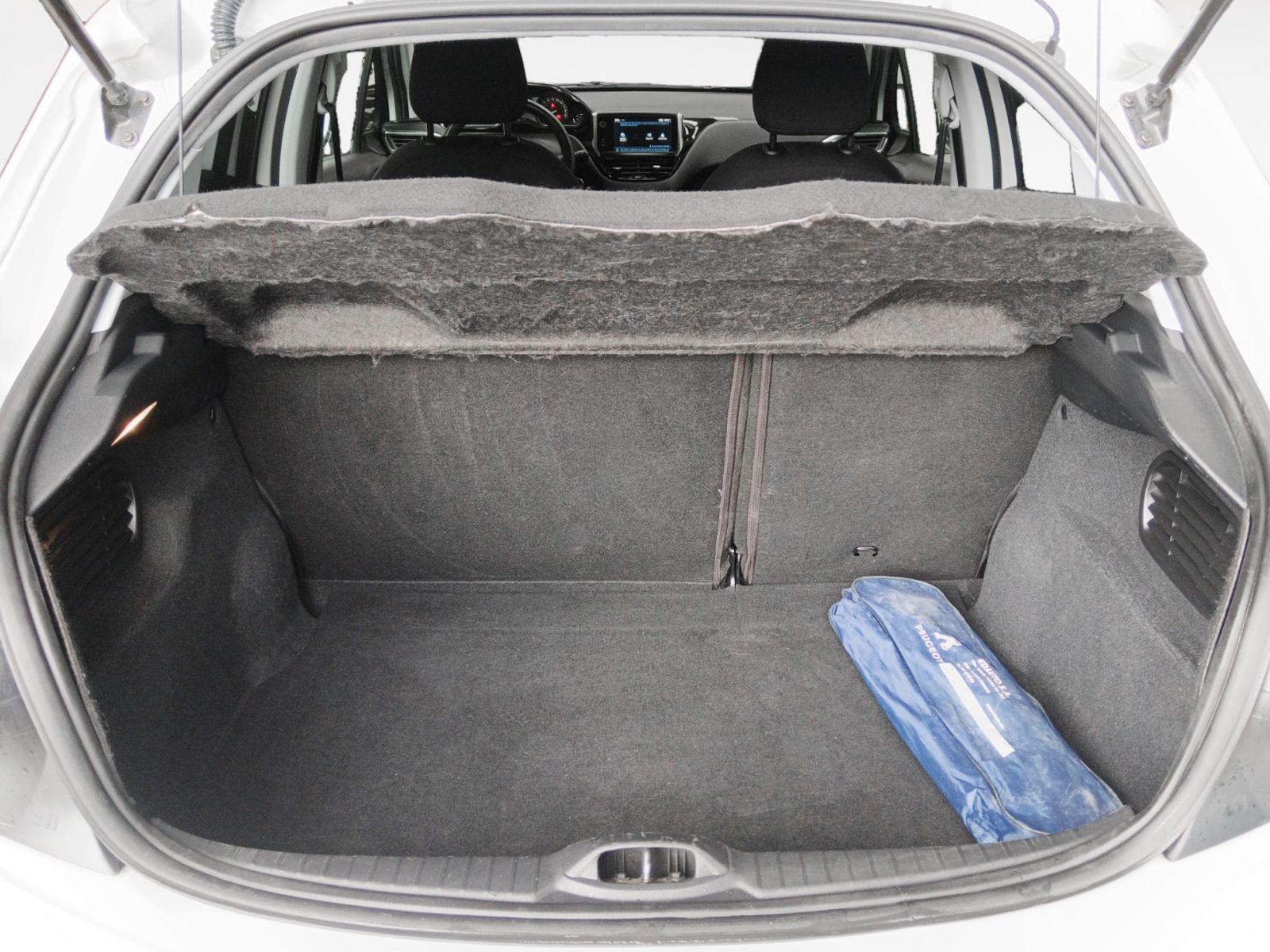 Peugeot 208 PureTech Signature - foto 13