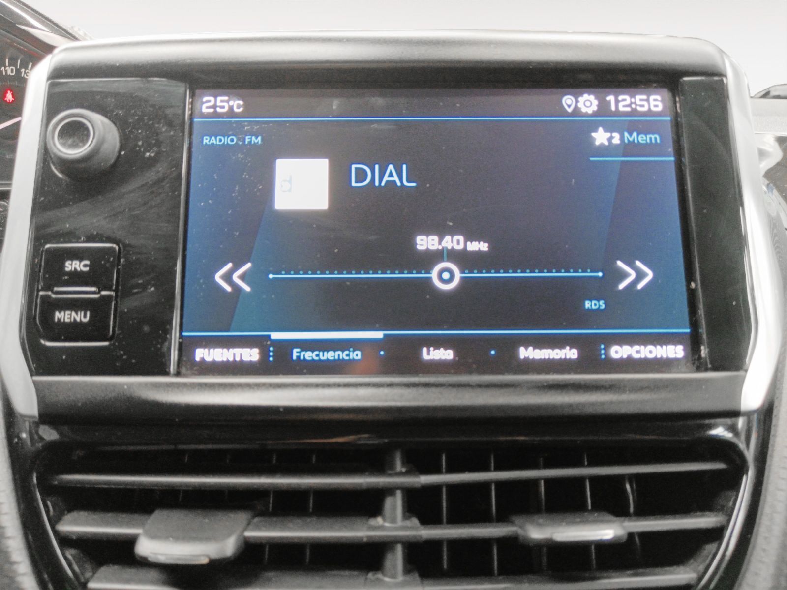 Peugeot 208 PureTech Signature - foto 17