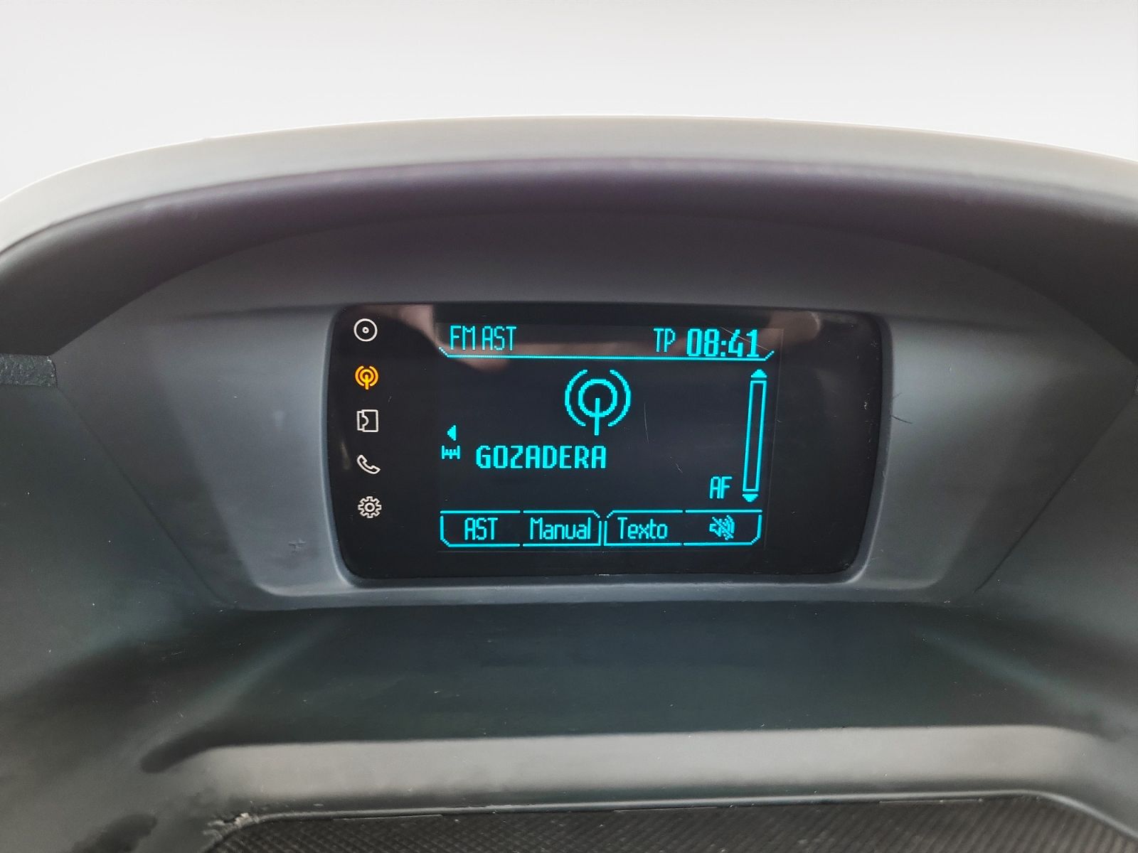 Ford C-Max 1.0 EcoBoost Trend - foto 17