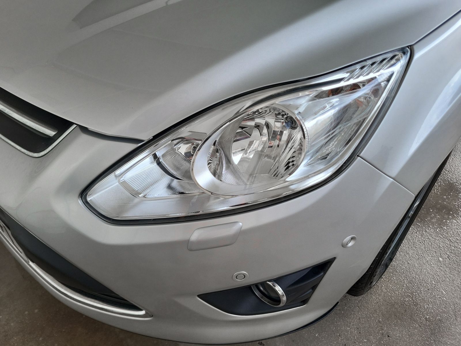 Ford C-Max 1.0 EcoBoost Trend - foto 23