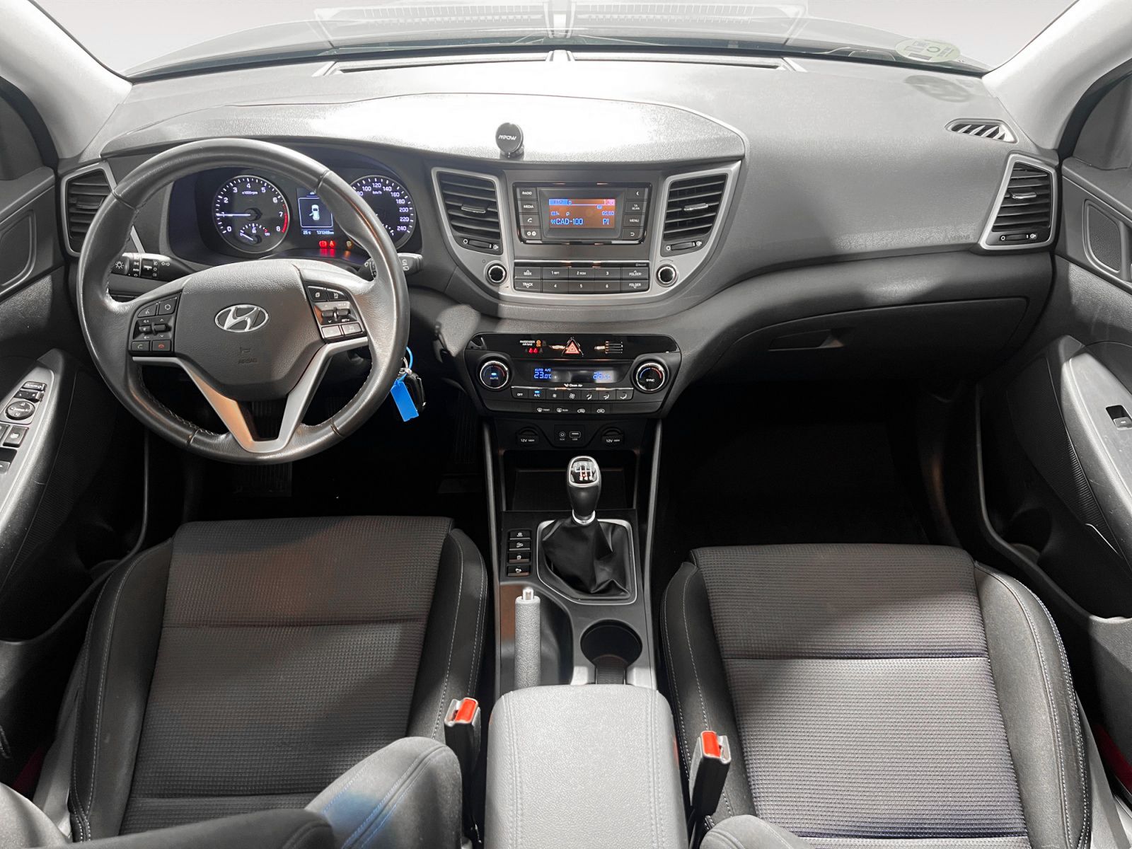 Hyundai Tucson 1.6 GDI BlueDrive Klass 4x2 - foto 9