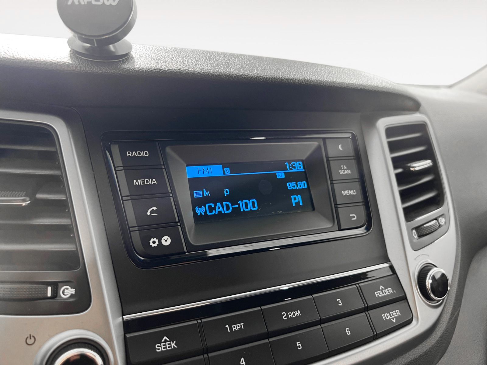 Hyundai Tucson 1.6 GDI BlueDrive Klass 4x2 - foto 18