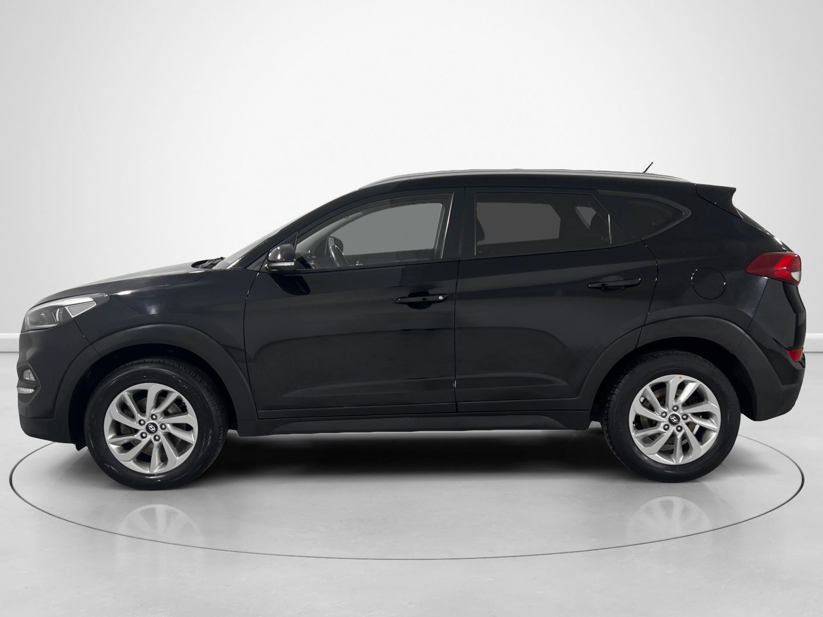 Hyundai Tucson 1.6 GDI BlueDrive Klass 4x2 - foto 6