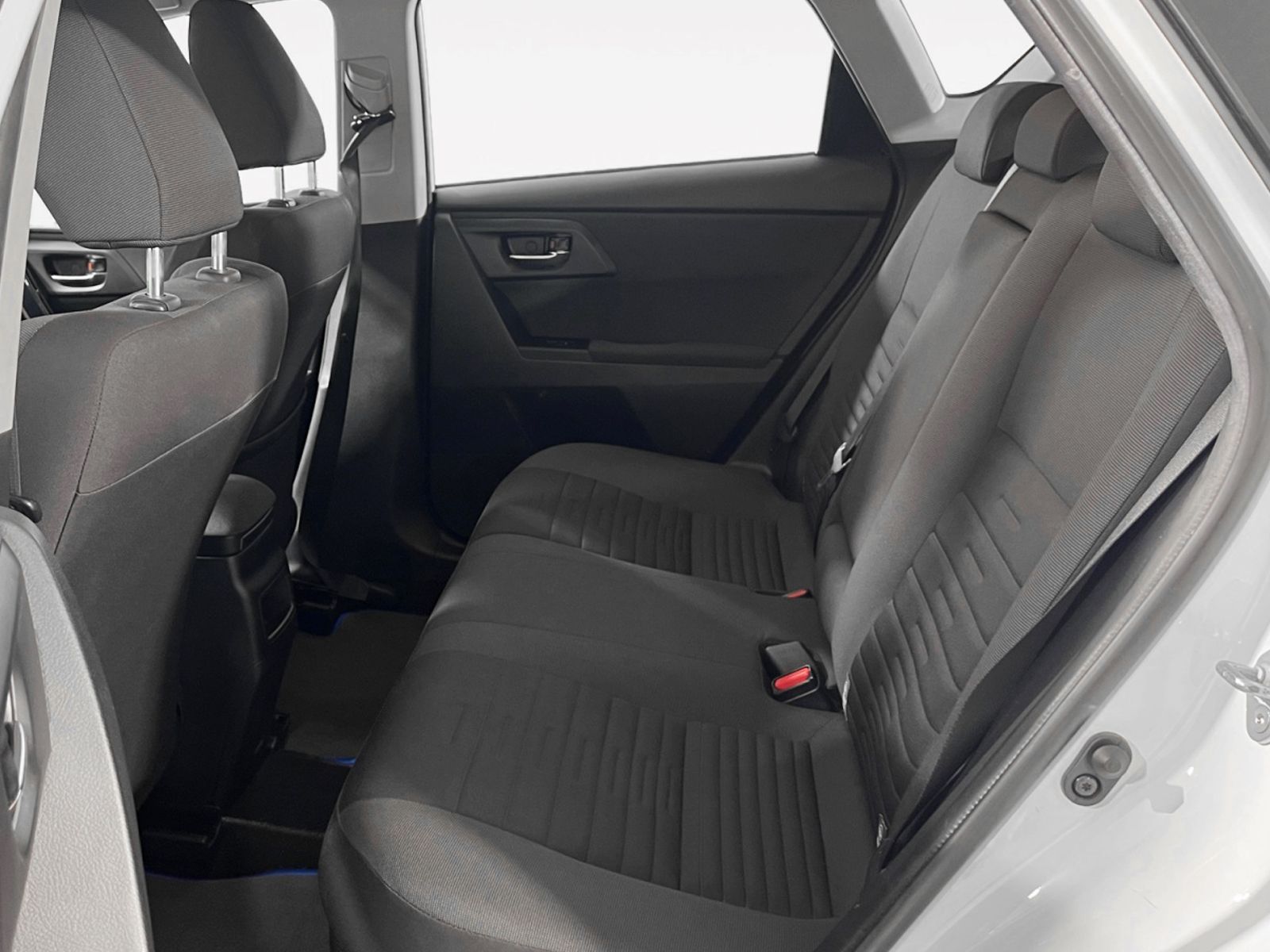 Toyota Auris 1.8 Hybrid Active - foto 12