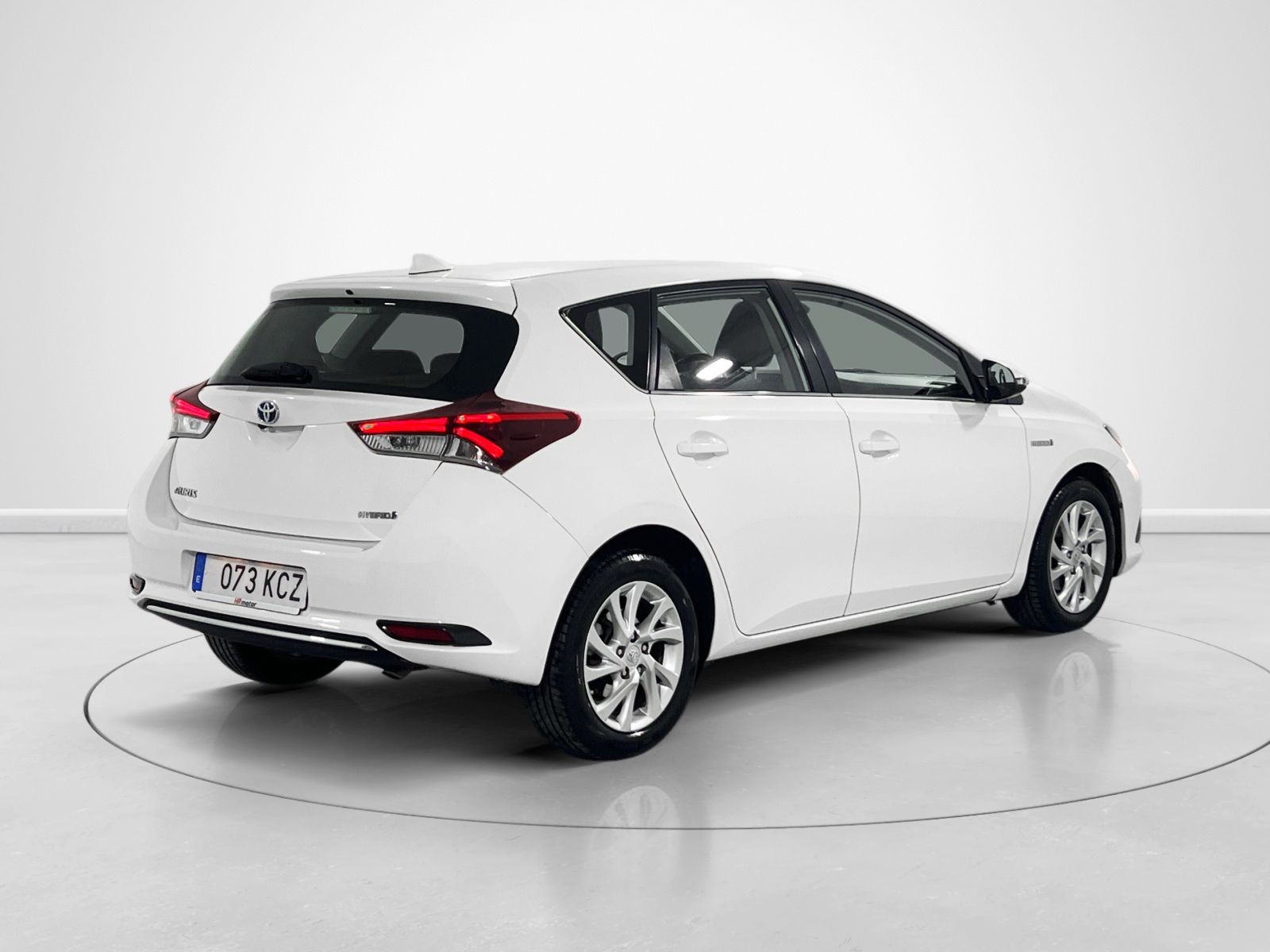 Toyota Auris 1.8 Hybrid Active - foto 3