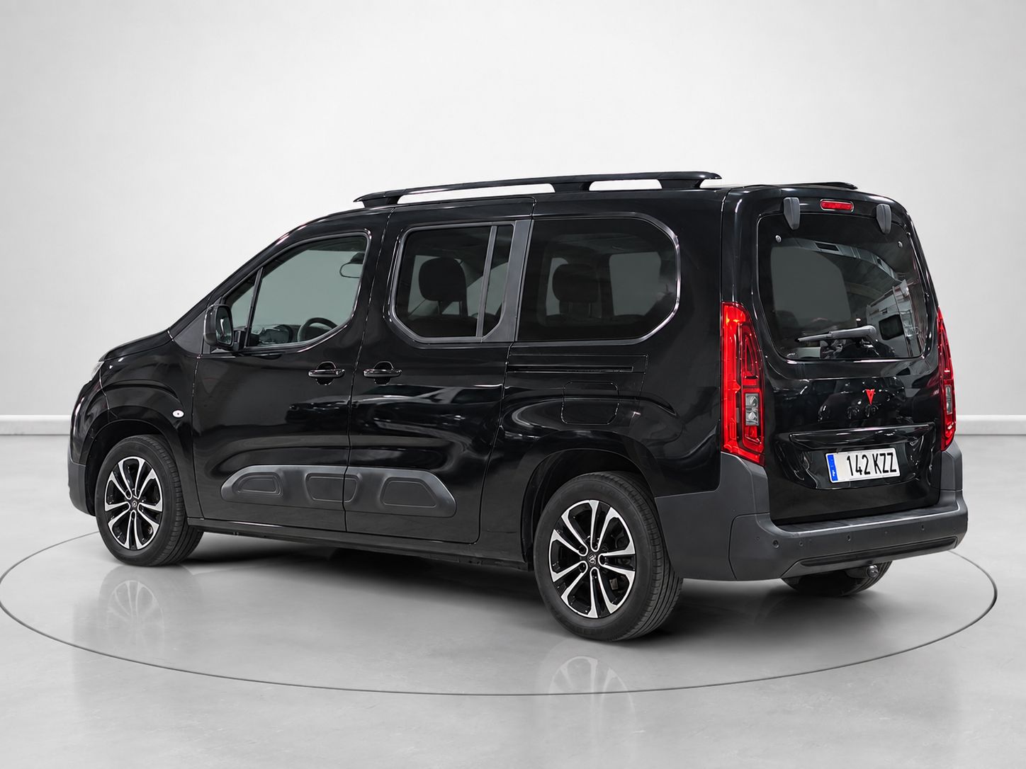 Citroën Berlingo BlueHDi 100 Talla XL Shine - foto 5
