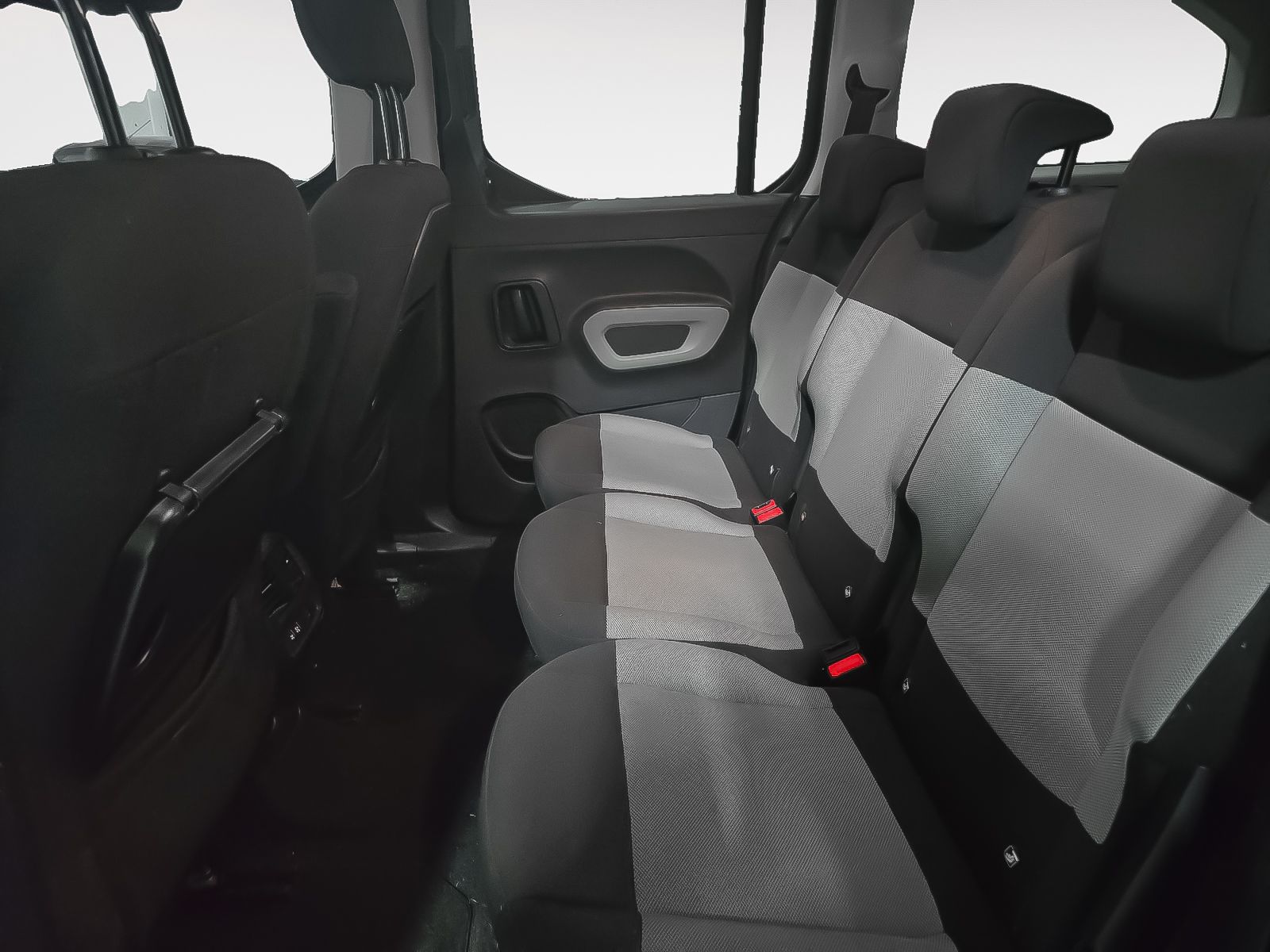 Citroën Berlingo BlueHDi 100 Talla XL Shine - foto 10