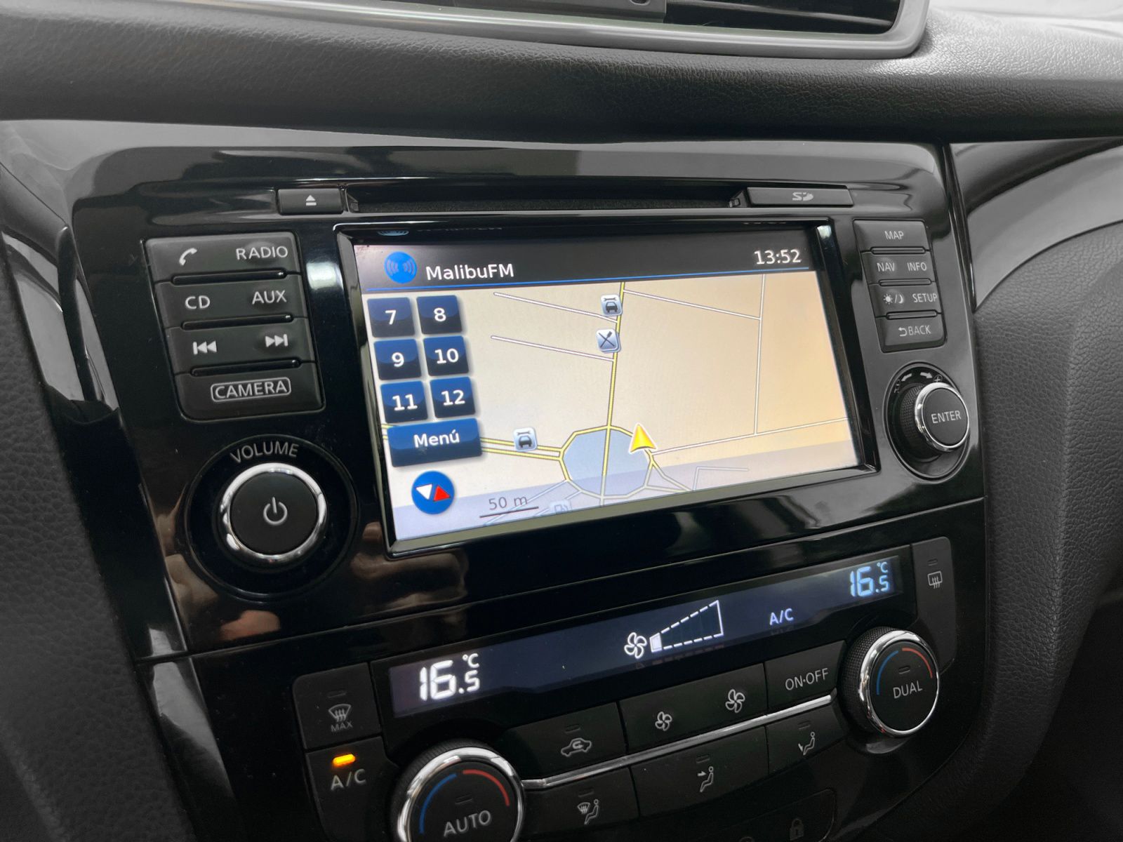 Nissan Qashqai dCi 110 Visia 4x2 - foto 17
