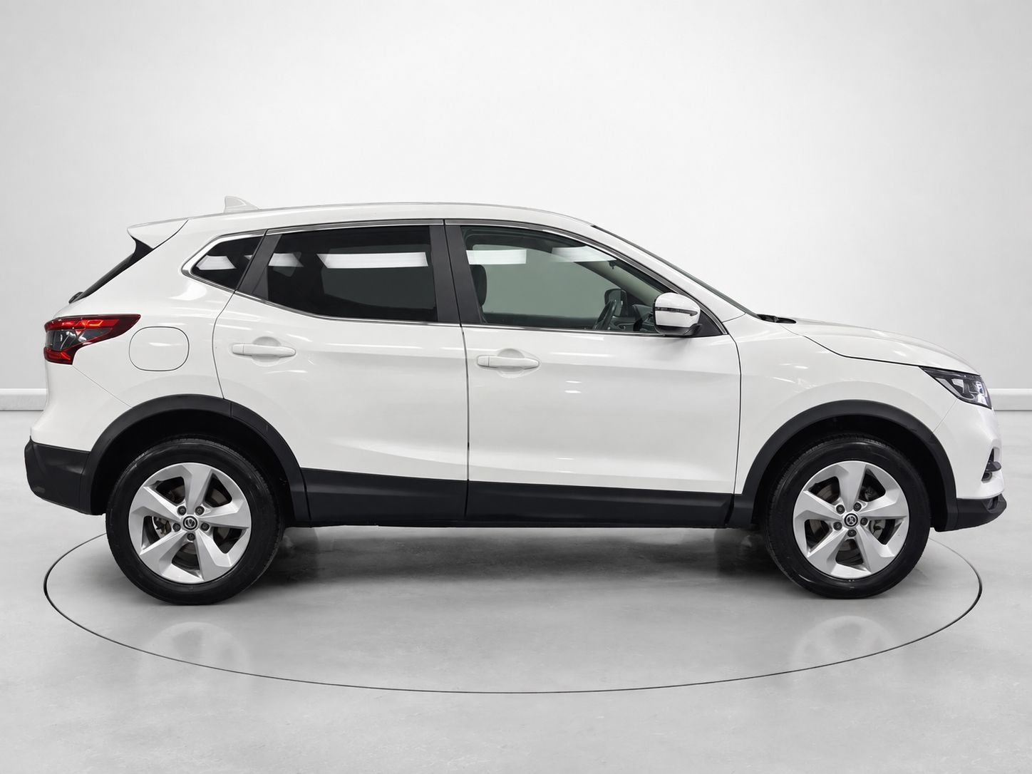 Nissan Qashqai dCi 110 Visia 4x2 - foto 2