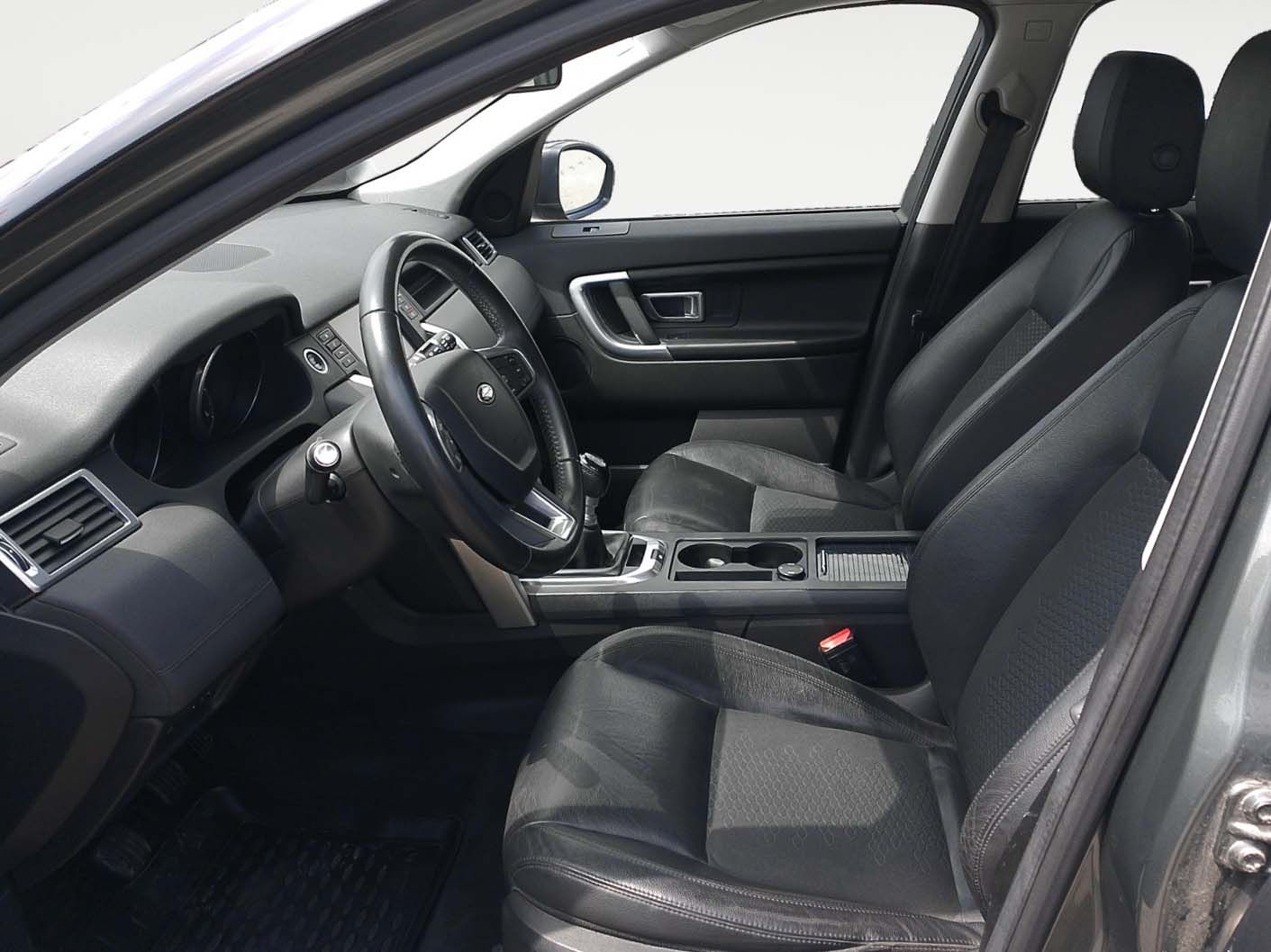 Land Rover Discovery Sport 2.0L eD4 SE 4x2 - foto 32