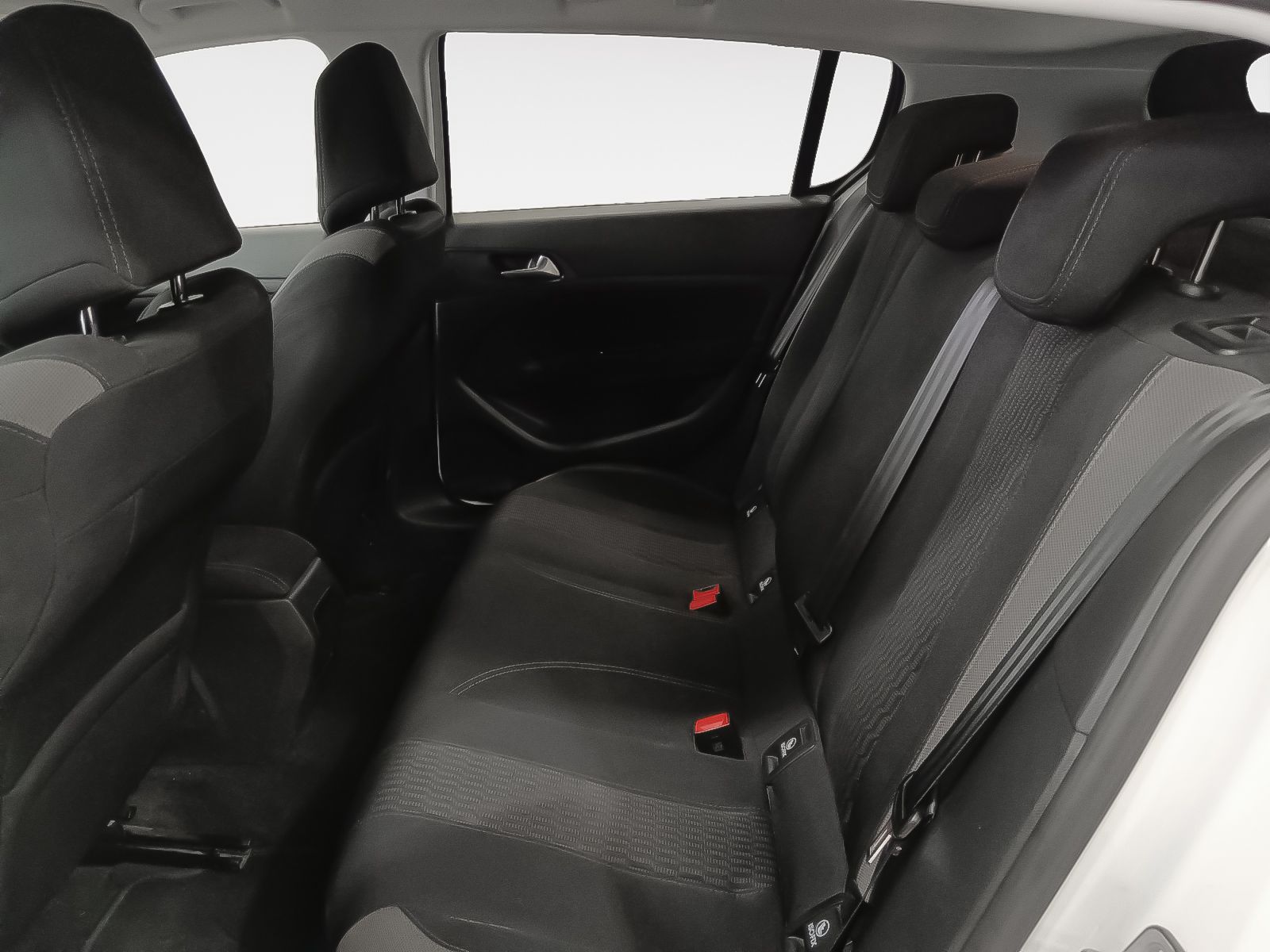 Peugeot 308 BlueHDi 120 Style - foto 11