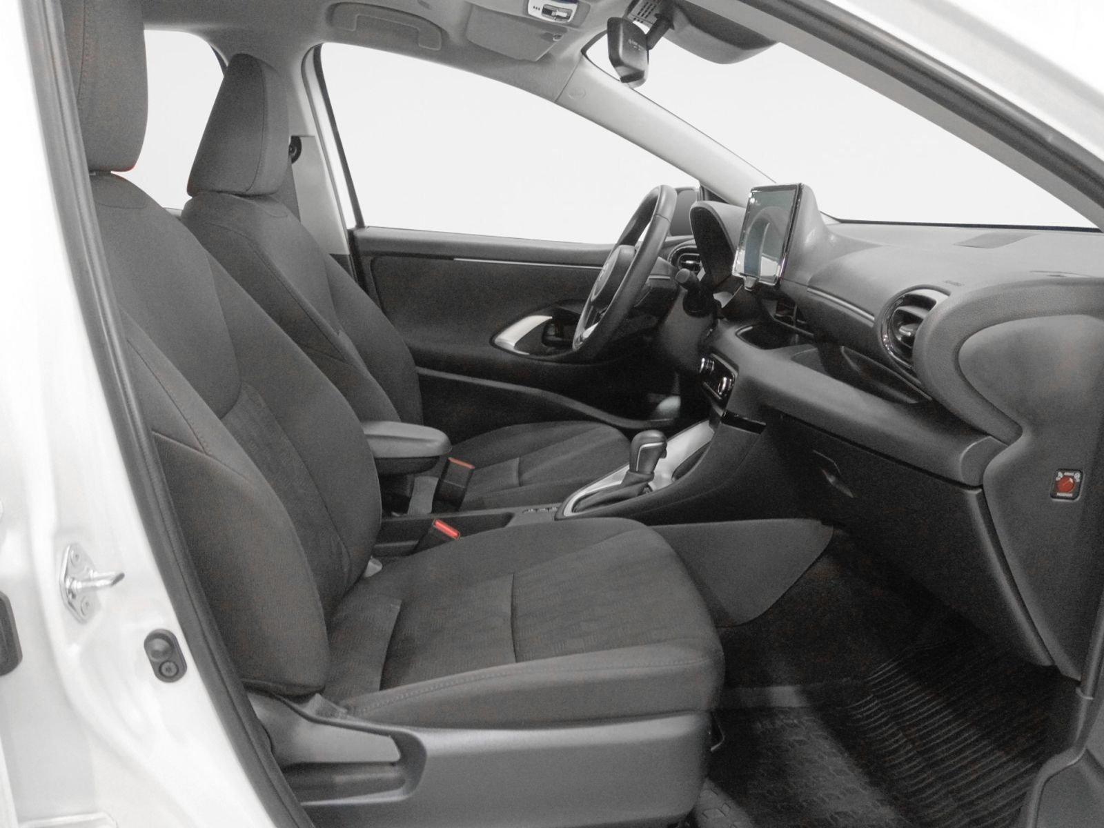 Toyota Yaris 120H Style - foto 12