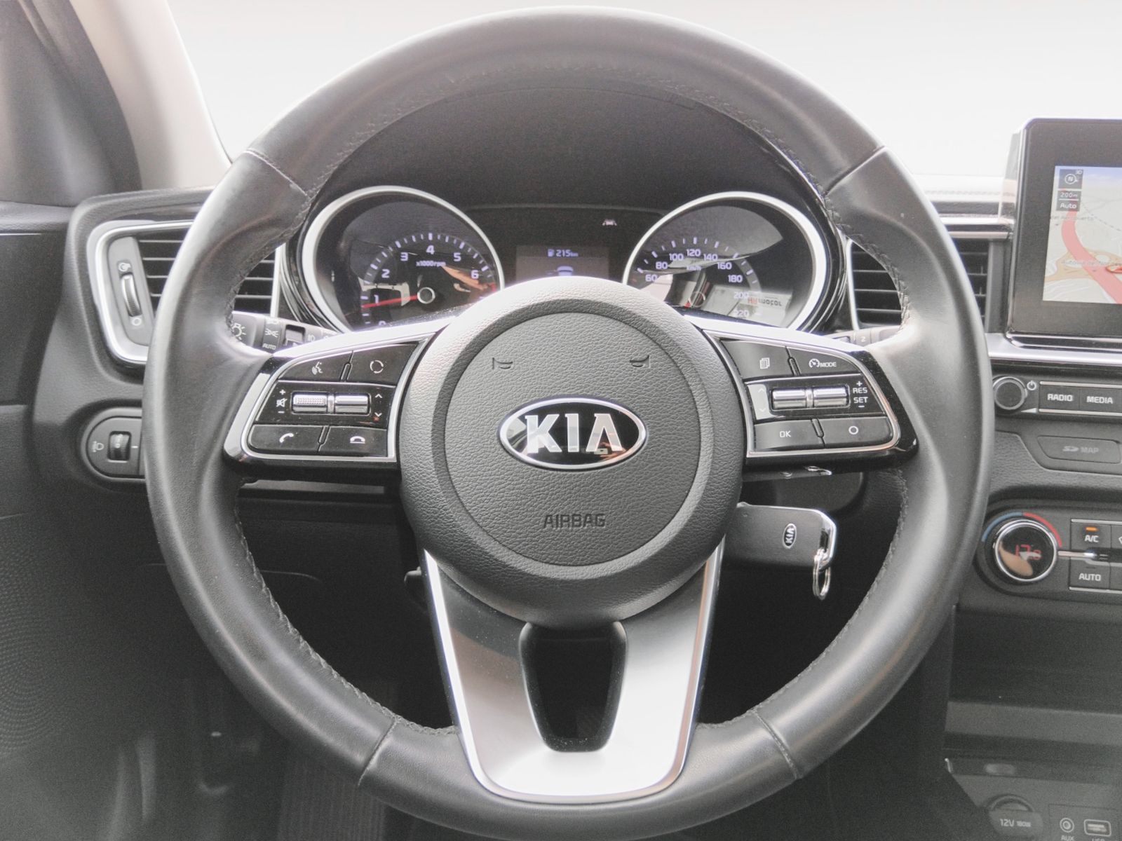 Kia Ceed 1.4 T-GDi Tech - foto 10