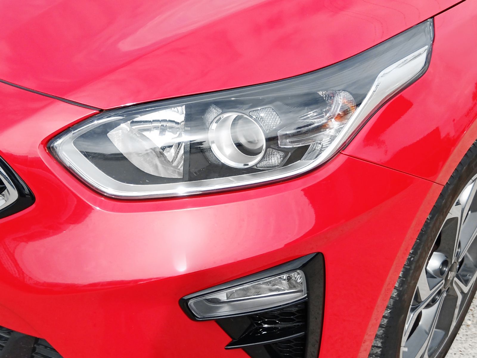 Kia Ceed 1.4 T-GDi Tech - foto 25