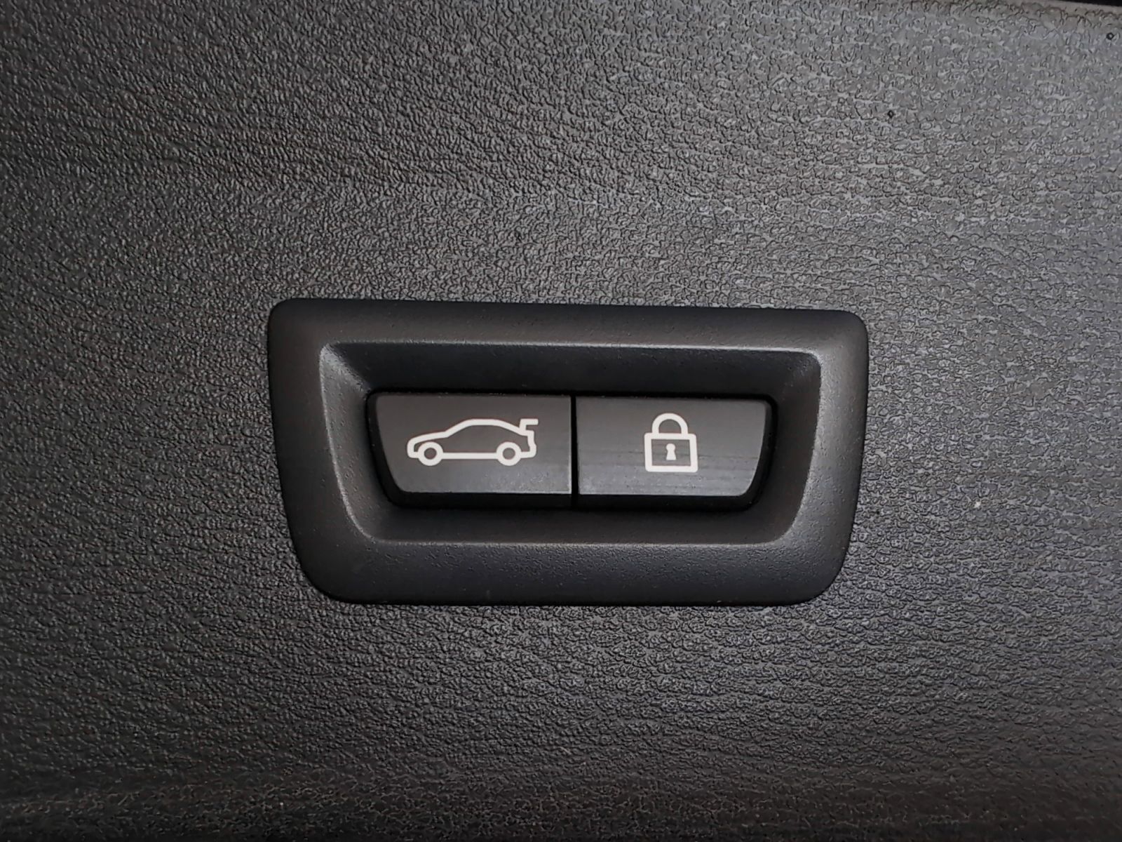 BMW X1 sDrive18d - foto 14
