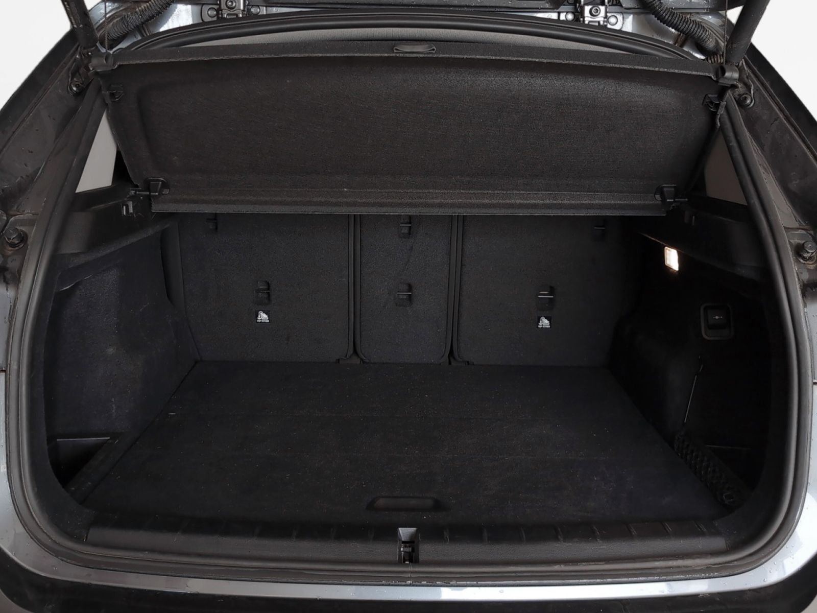 BMW X1 sDrive18d - foto 13