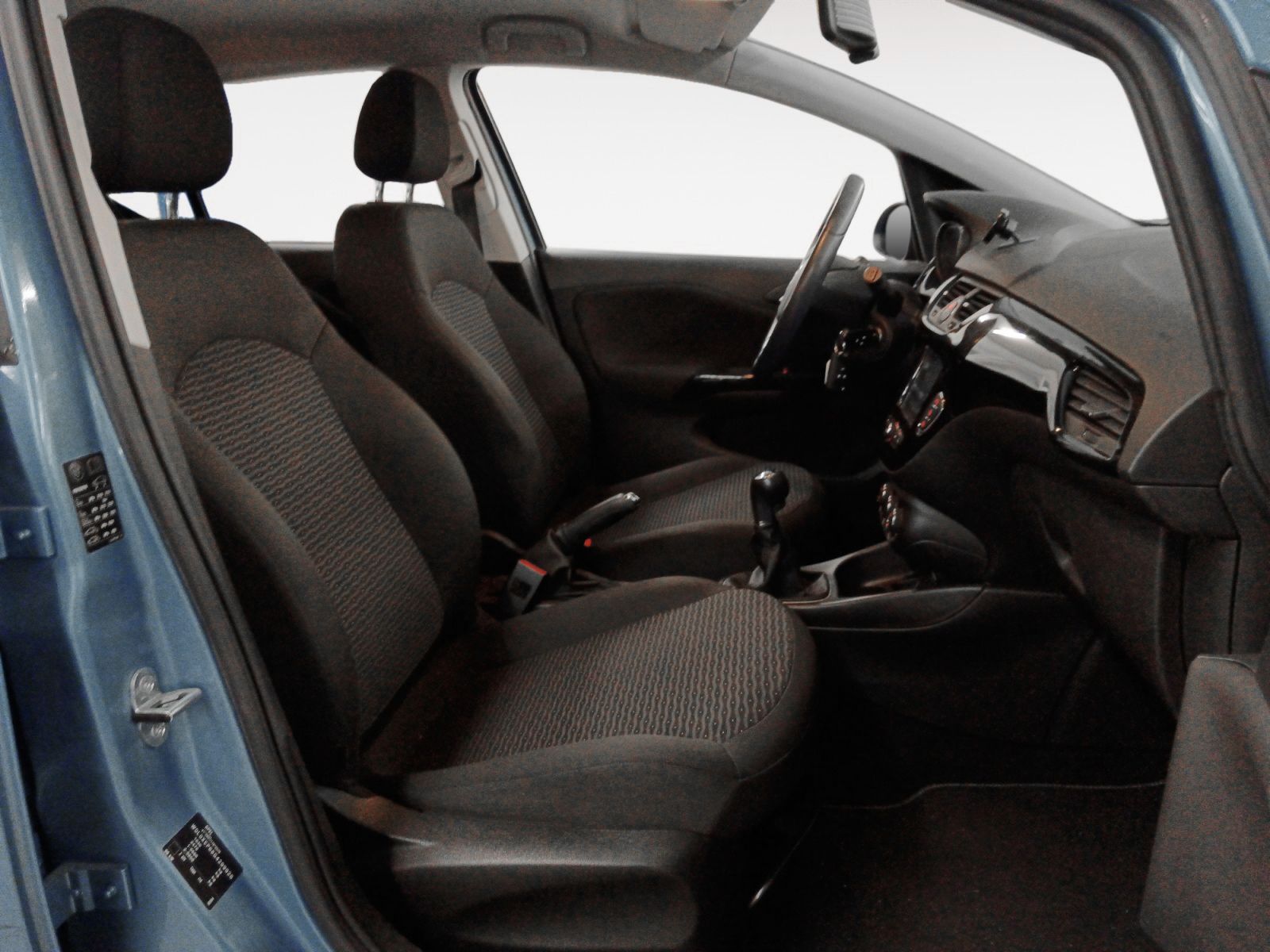 Opel Corsa 1.4 Selective - foto 12