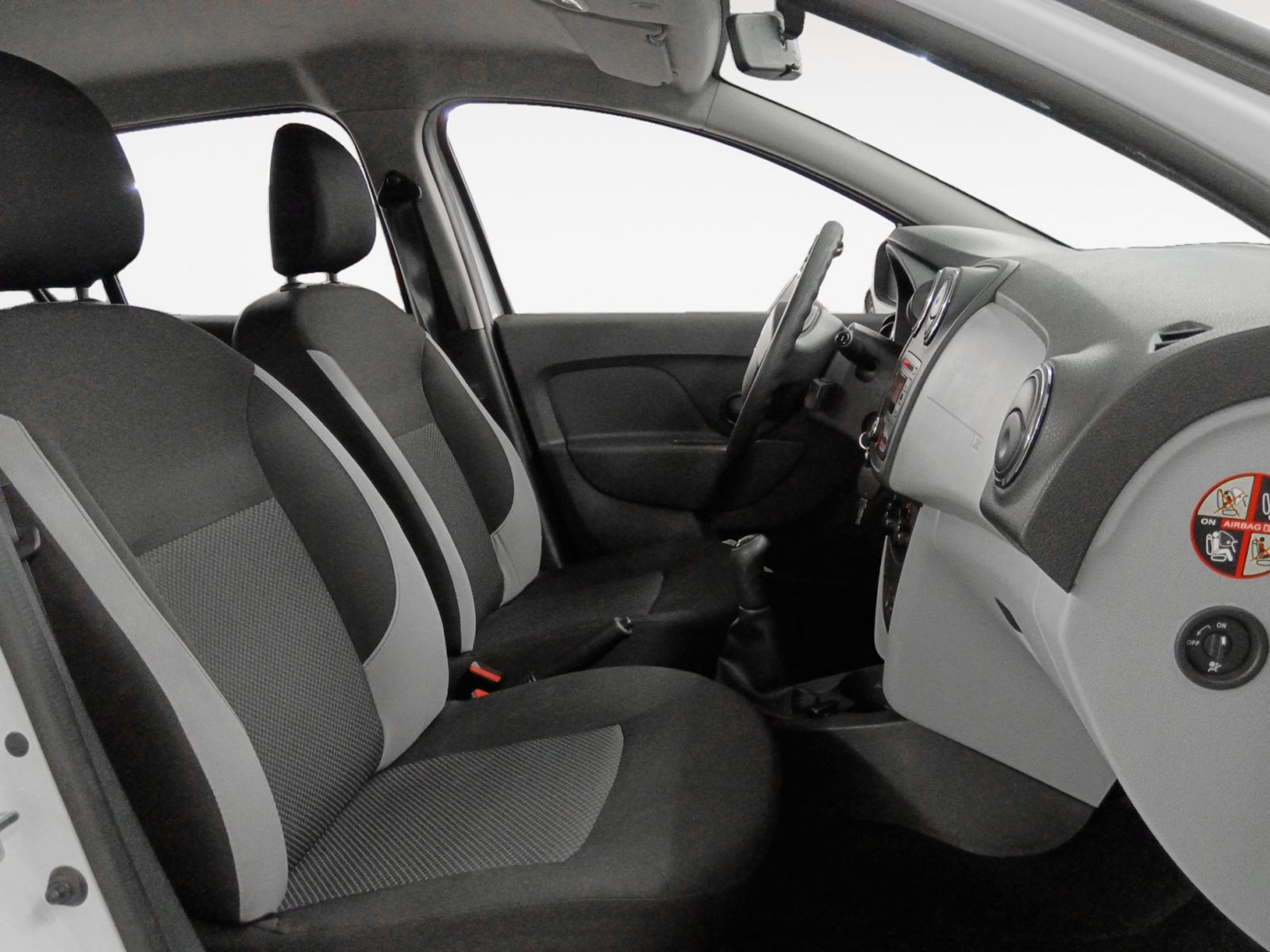 Dacia Sandero 1.2 Ambiance - foto 12