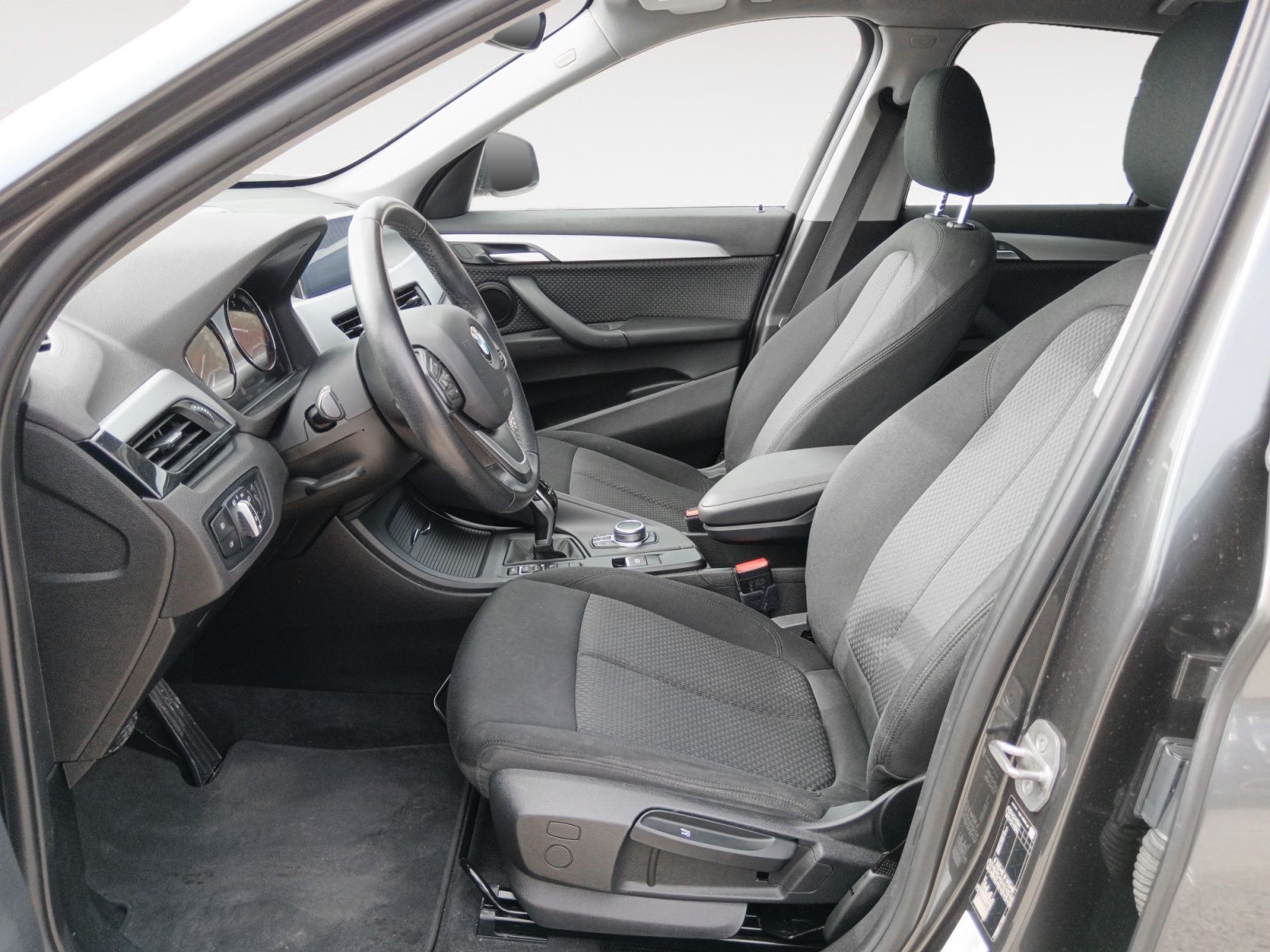 BMW X1 sDrive18d - foto 10