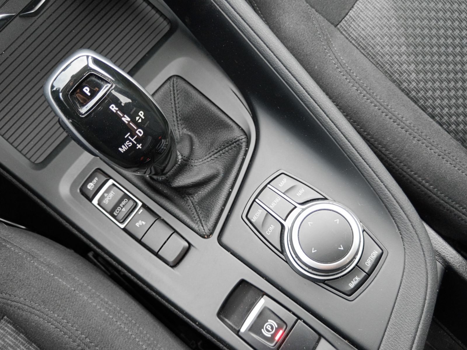 BMW X1 sDrive18d - foto 15