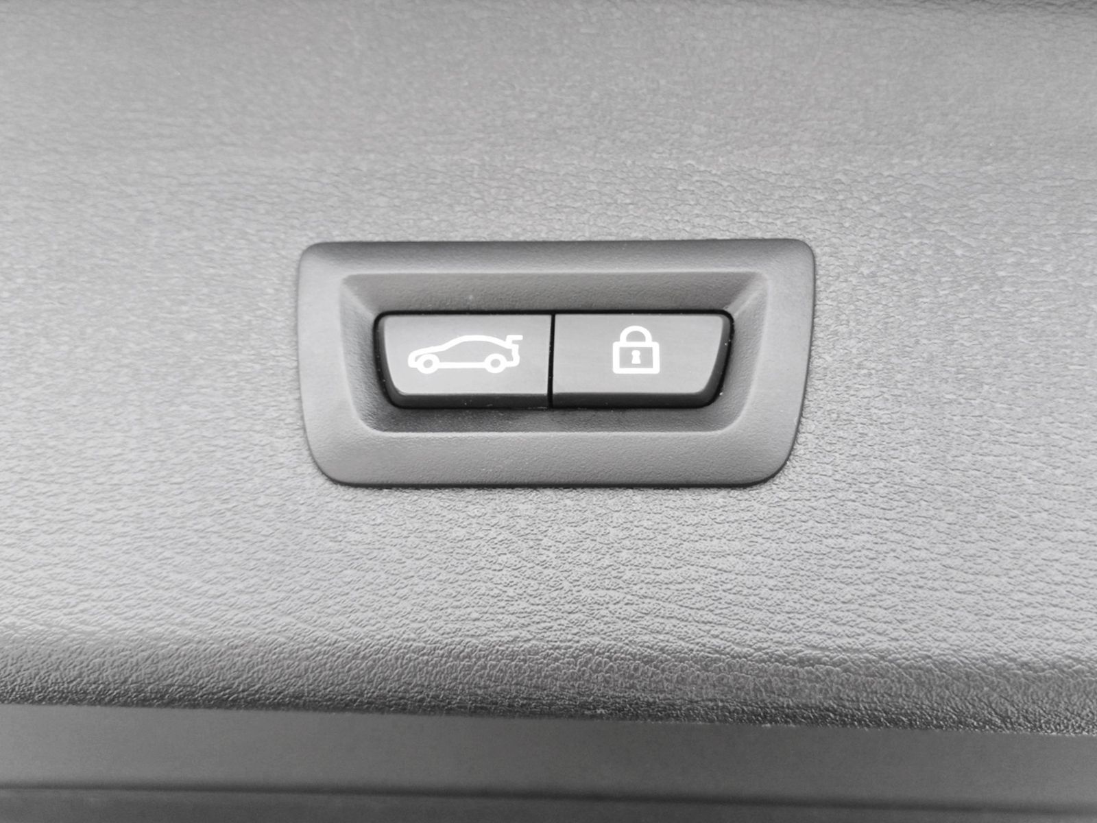 BMW X1 sDrive18d - foto 14