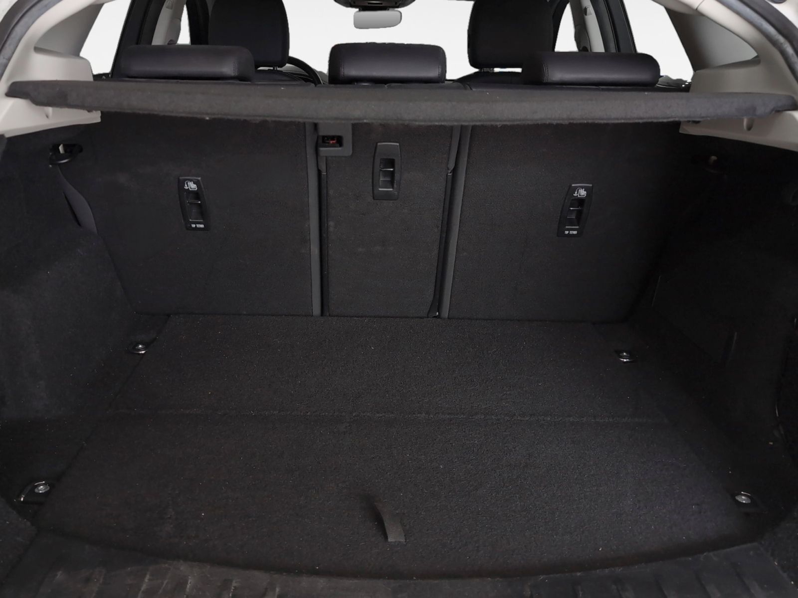 Jaguar E-Pace 2.0D MHEV S 4WD - foto 13
