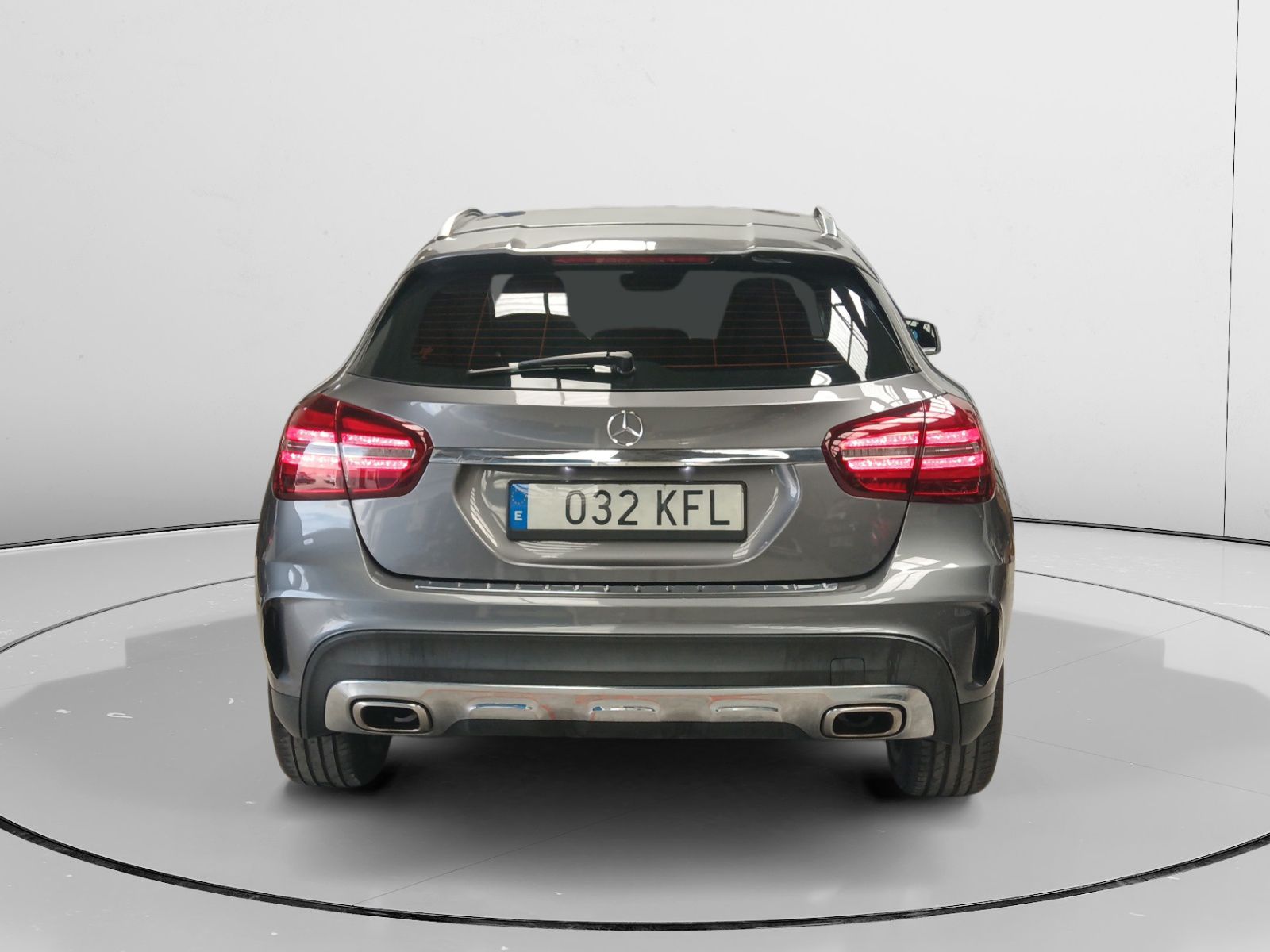 Mercedes-Benz GLA 200 d - foto 4