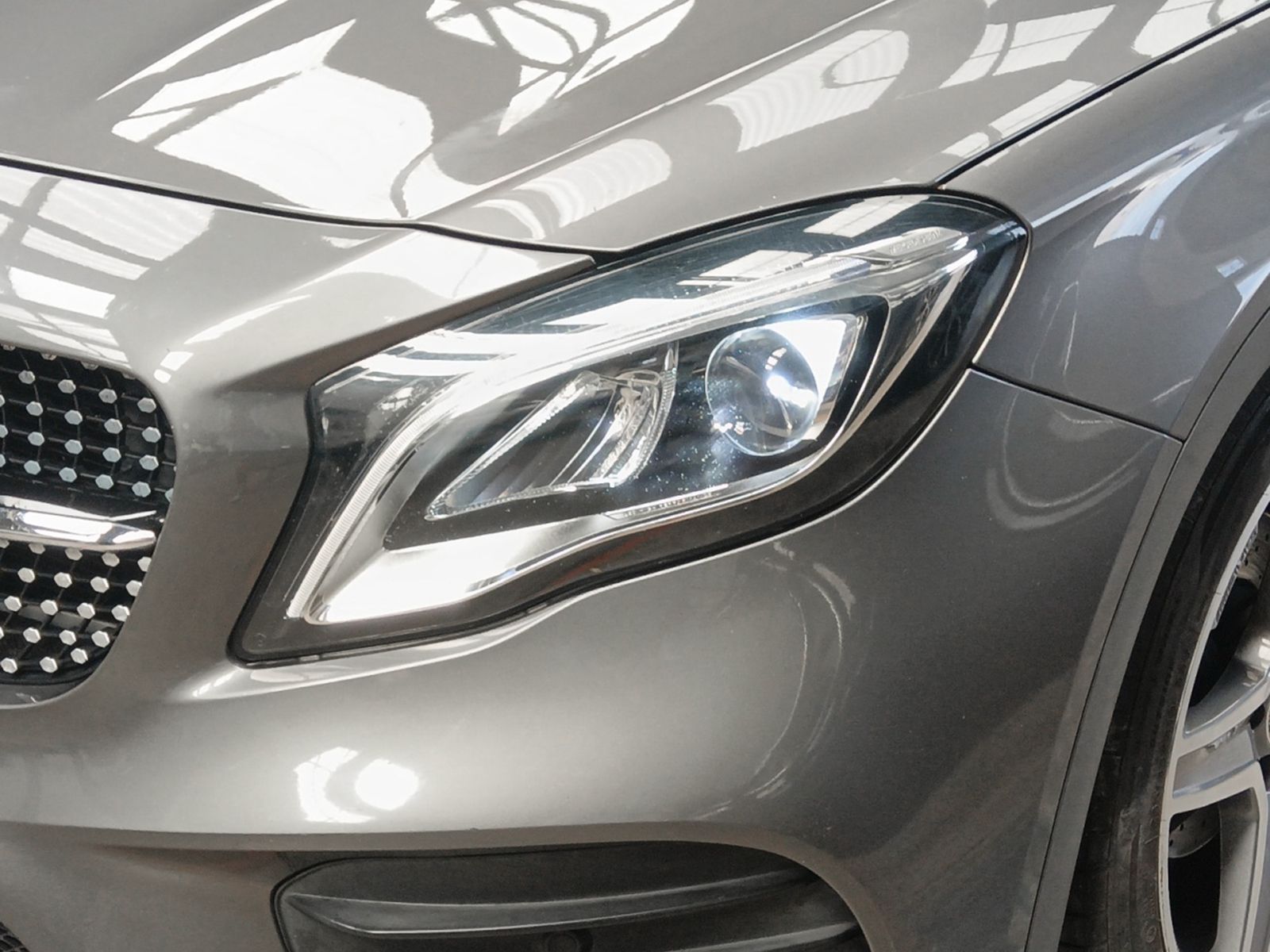 Mercedes-Benz GLA 200 d - foto 26