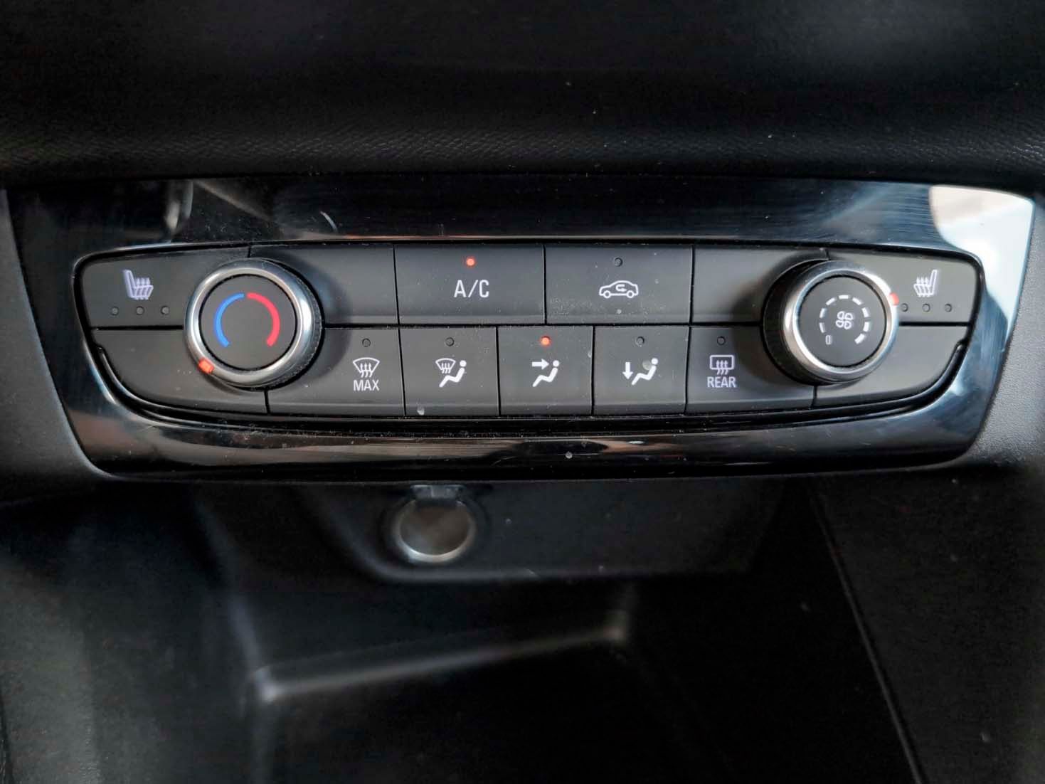Opel Corsa 1.2 XEL Edition - foto 20