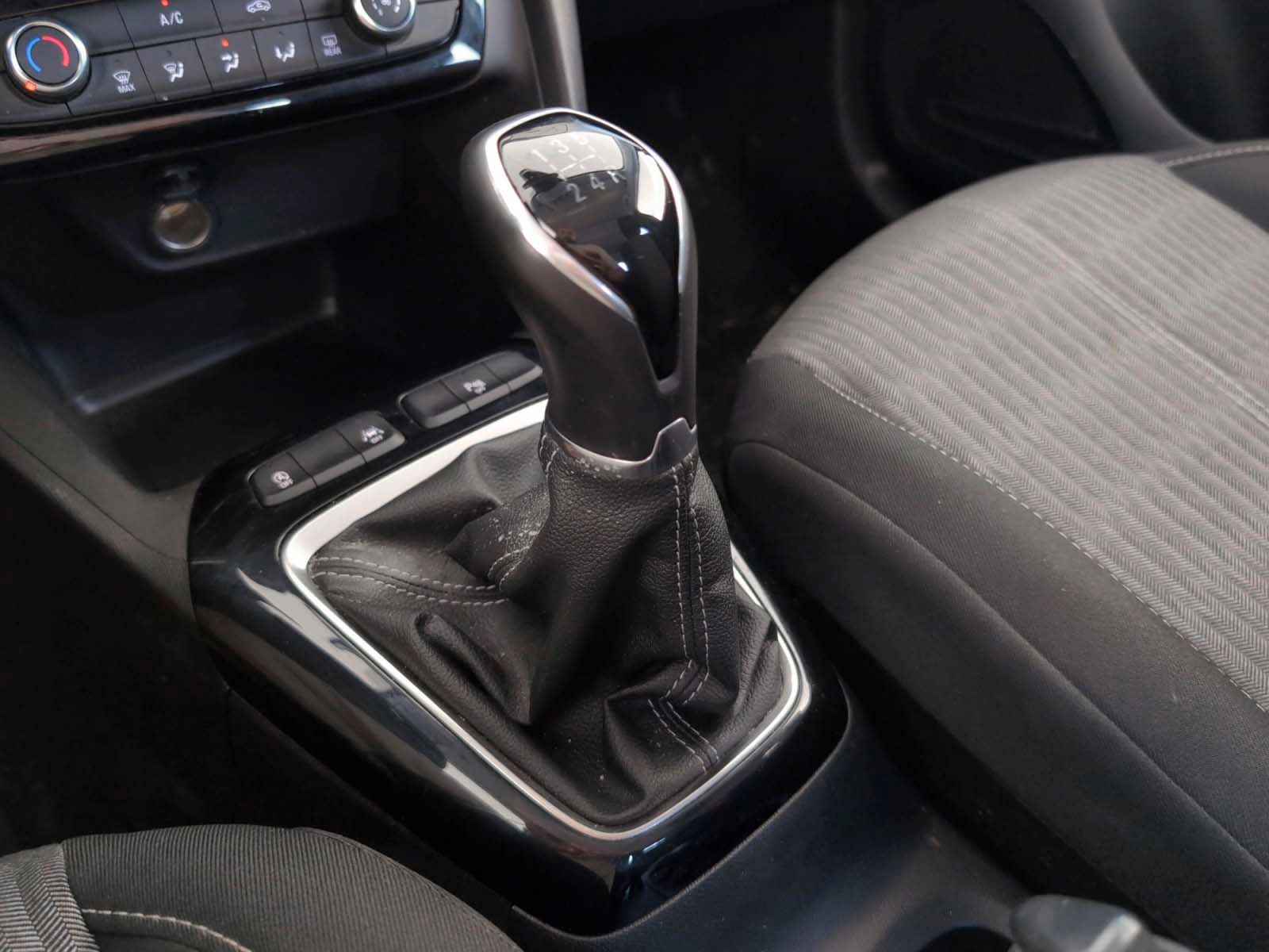 Opel Corsa 1.2 XEL Edition - foto 14