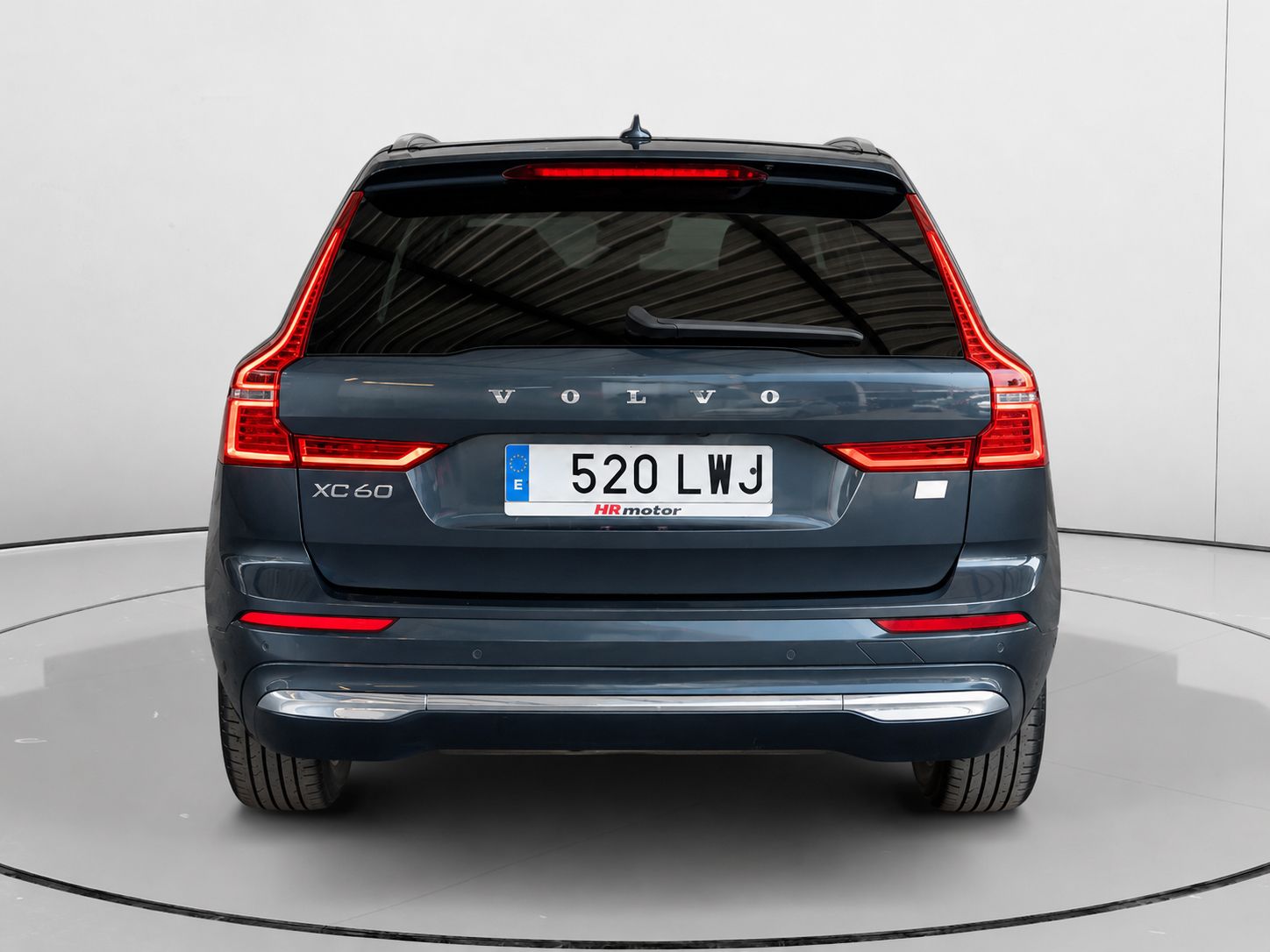 Volvo XC60 T6 Recharge Core AWD - foto 4