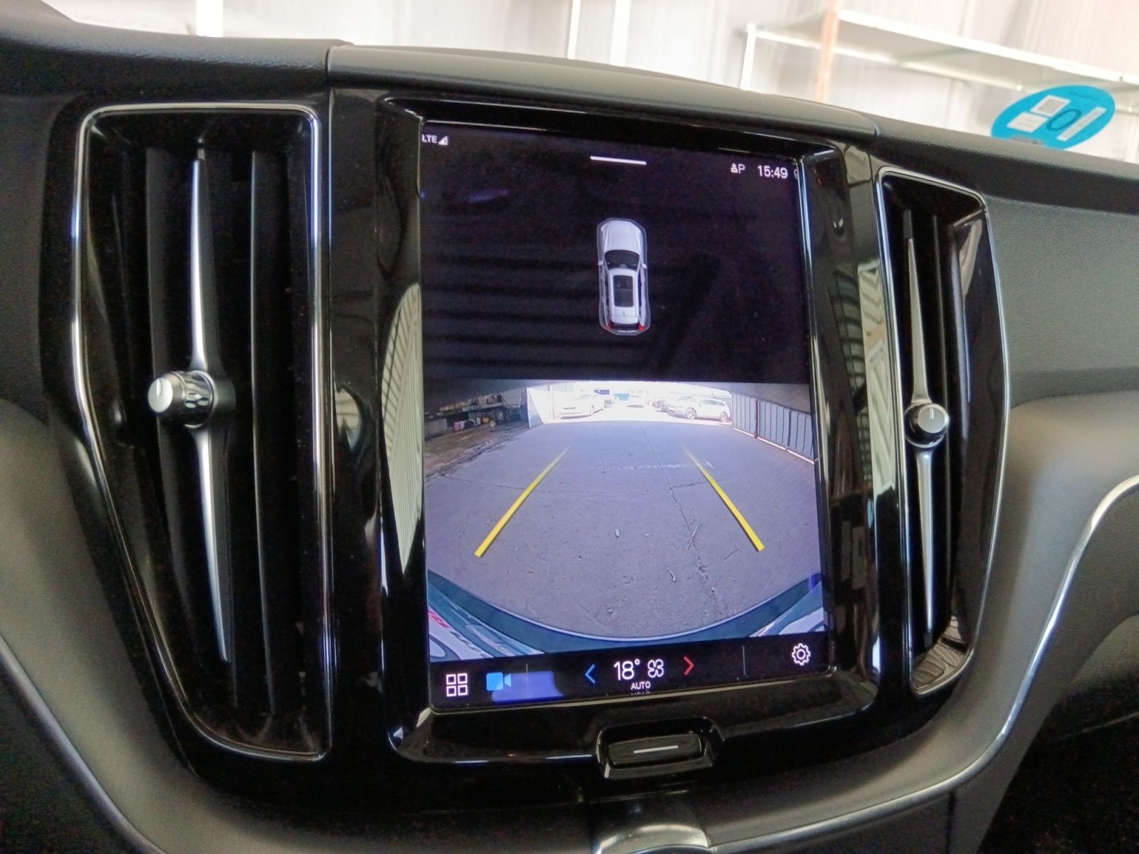 Volvo XC60 T6 Recharge Core AWD - foto 23