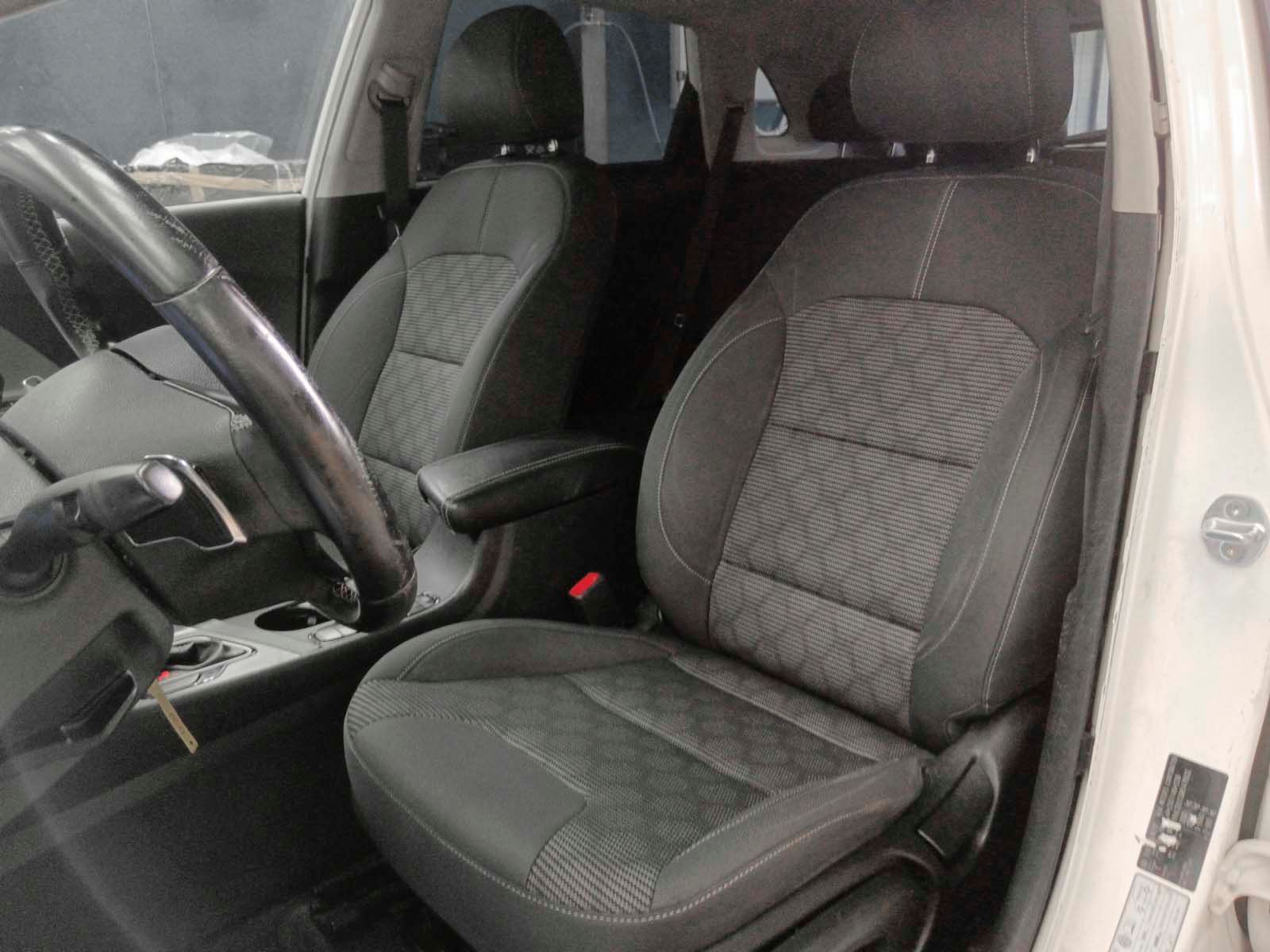 Kia Niro 1.6 GDi HEV Concept - foto 23