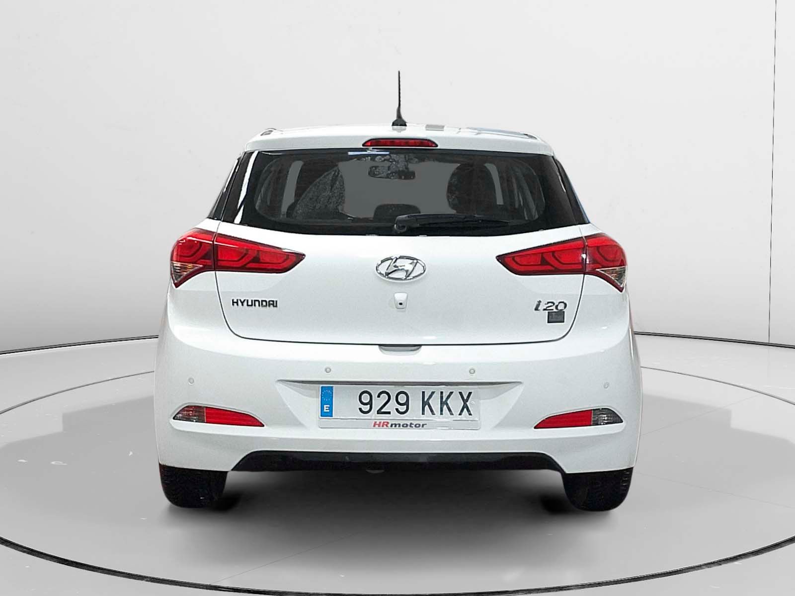 Hyundai i20 1.4 CRDi Link - foto 4