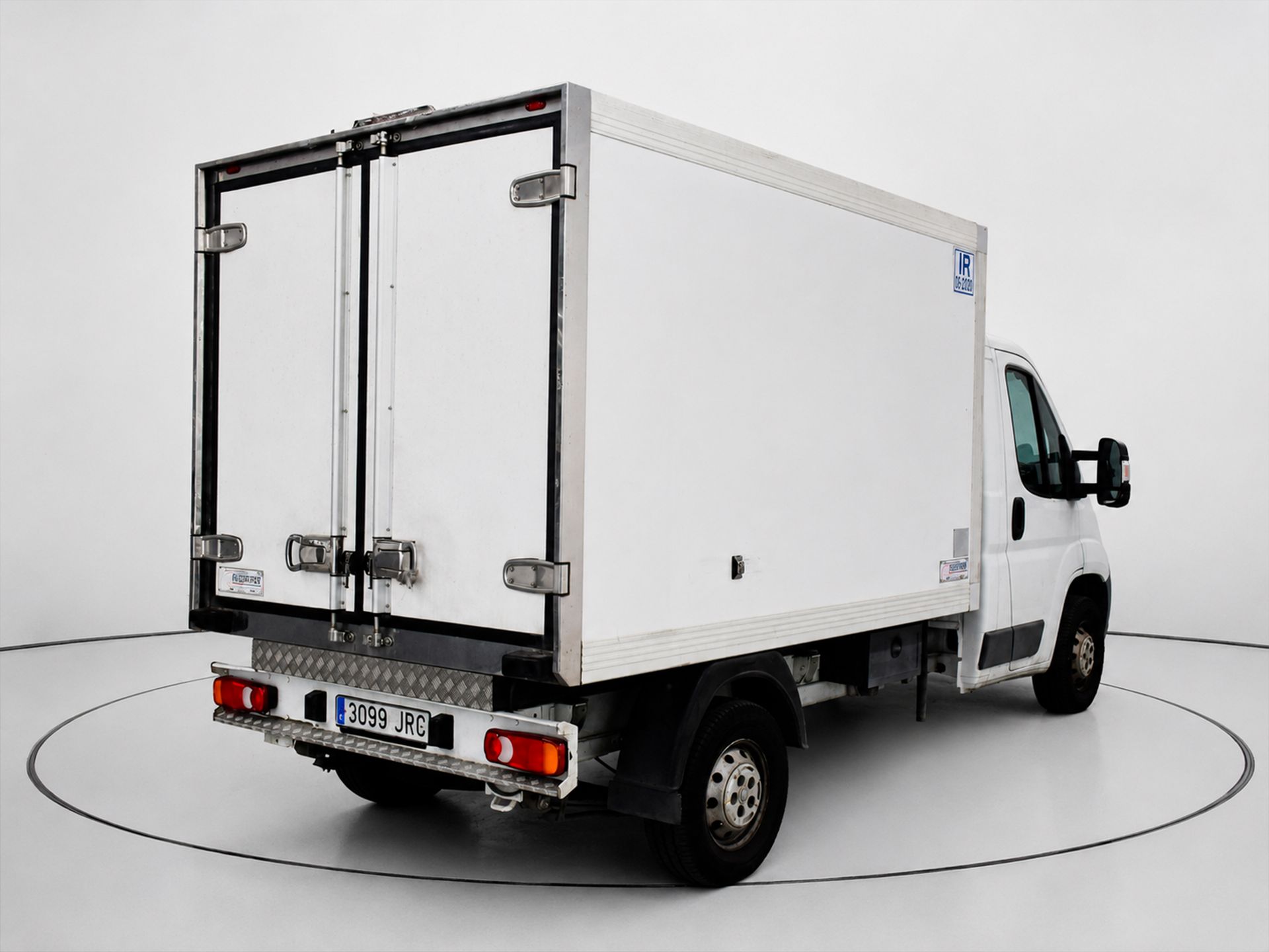 Peugeot Boxer Chasis 335 L2 BlueHDi - foto 3