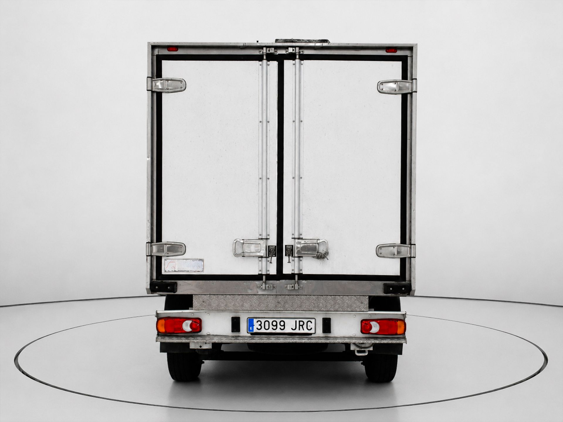 Peugeot Boxer Chasis 335 L2 BlueHDi - foto 4